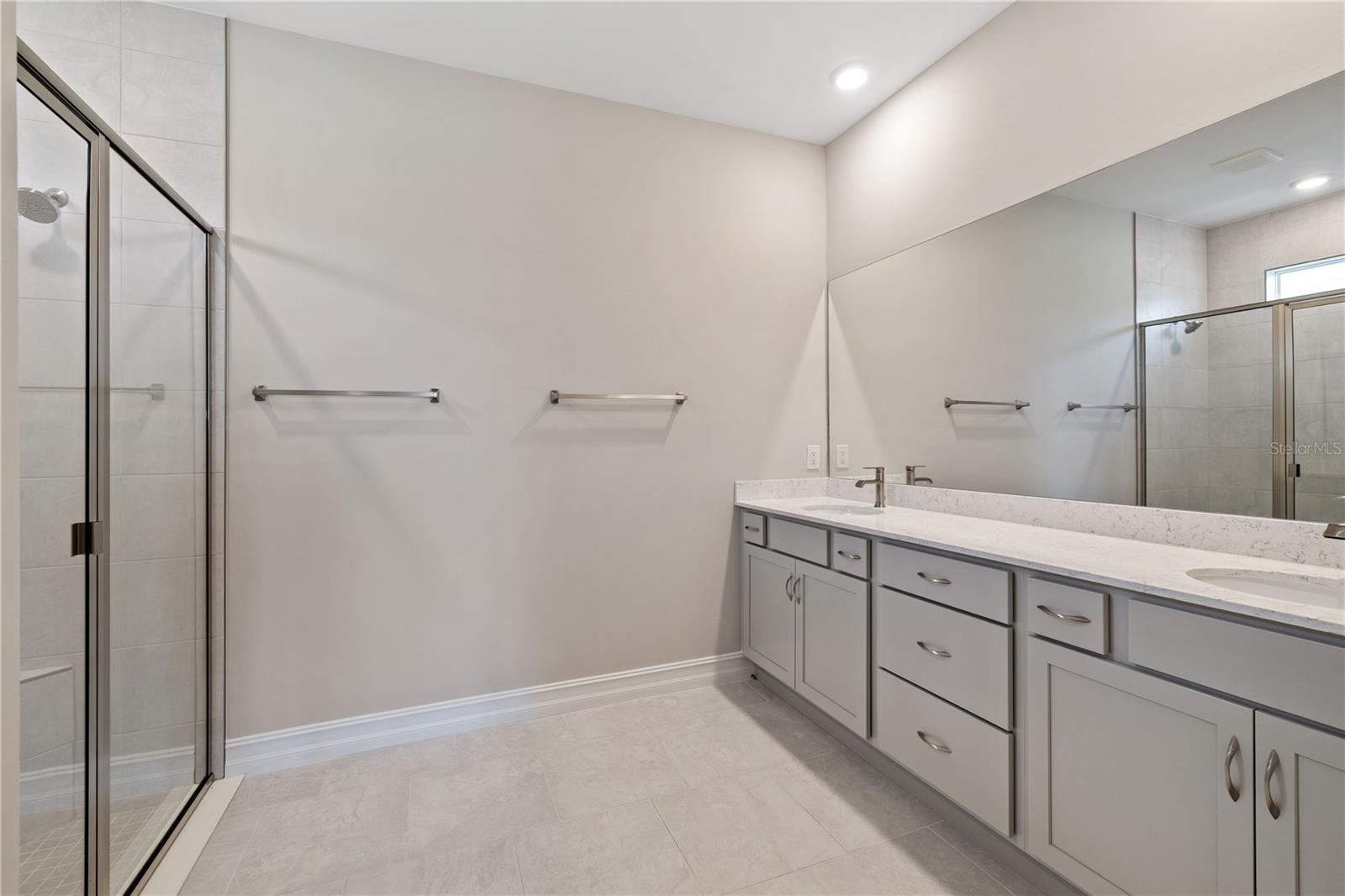 17740 Shade Tree Loop Property Photo 20