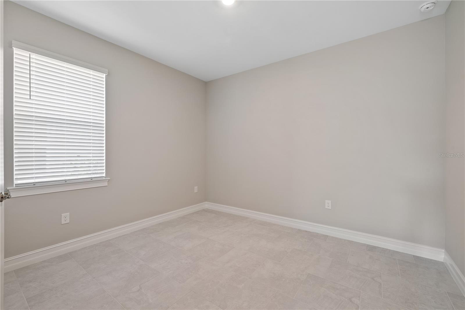17740 Shade Tree Loop Property Photo 22
