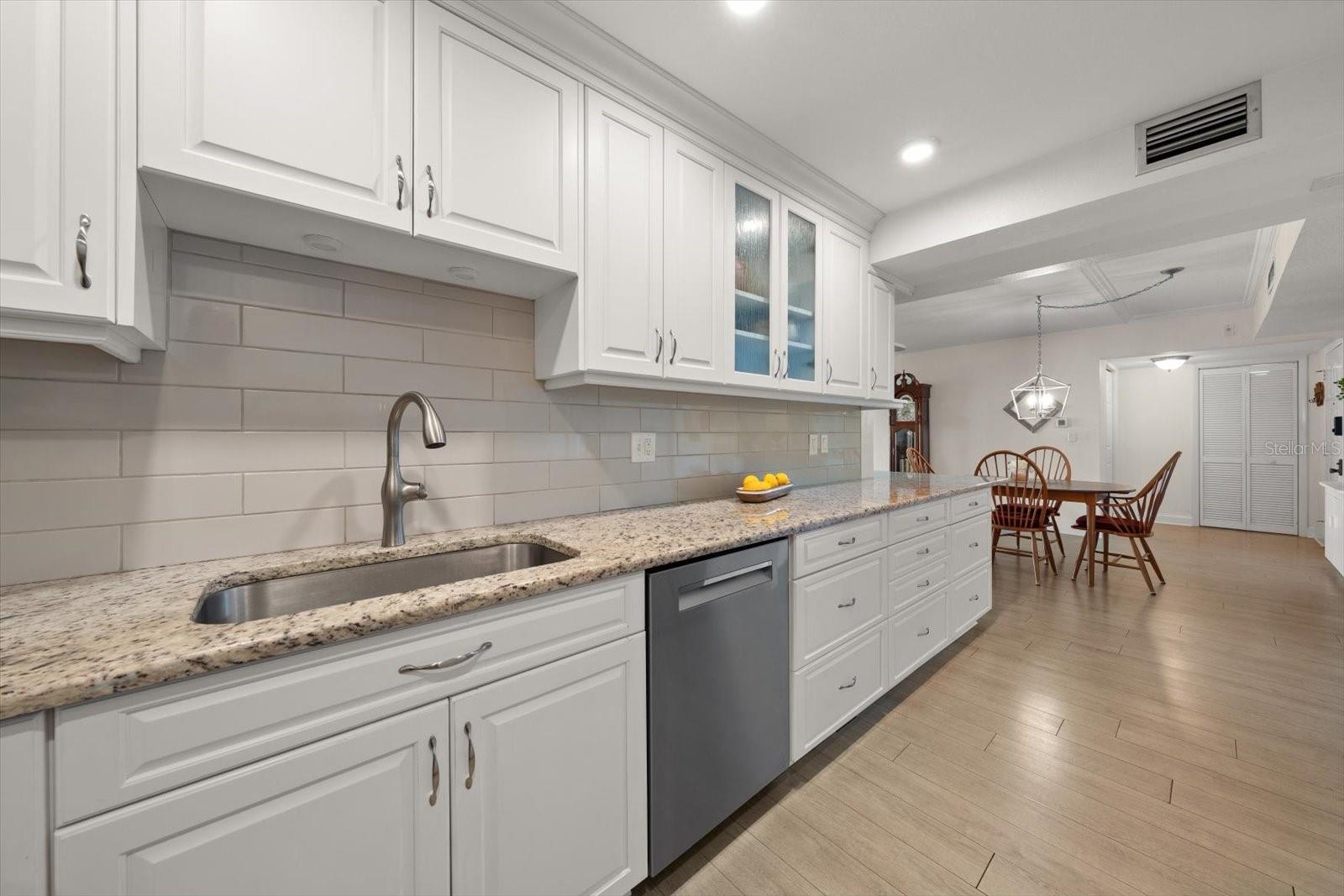 2700 Bayshore Blvd #11404 Property Photo 10
