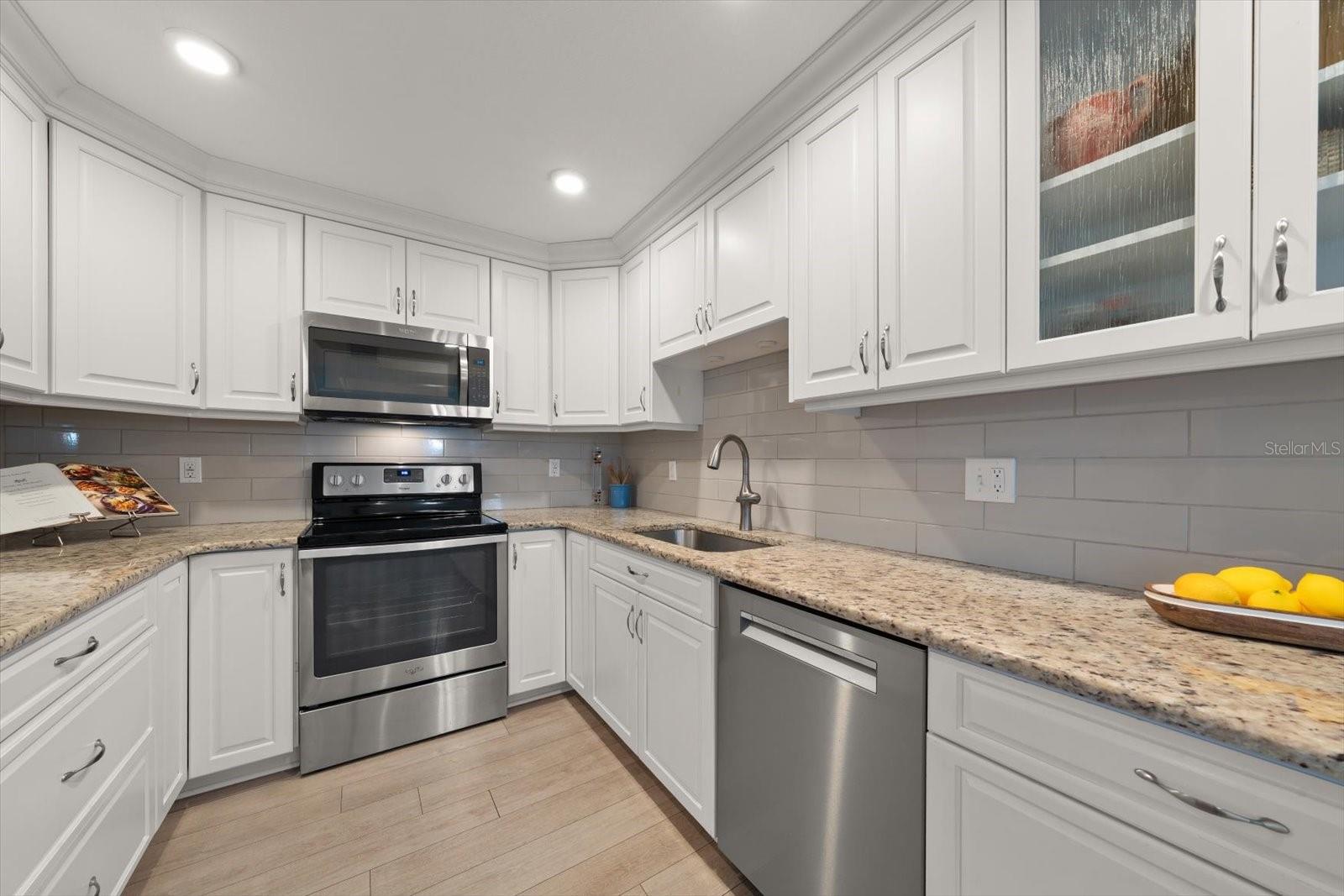 2700 Bayshore Blvd #11404 Property Photo 12