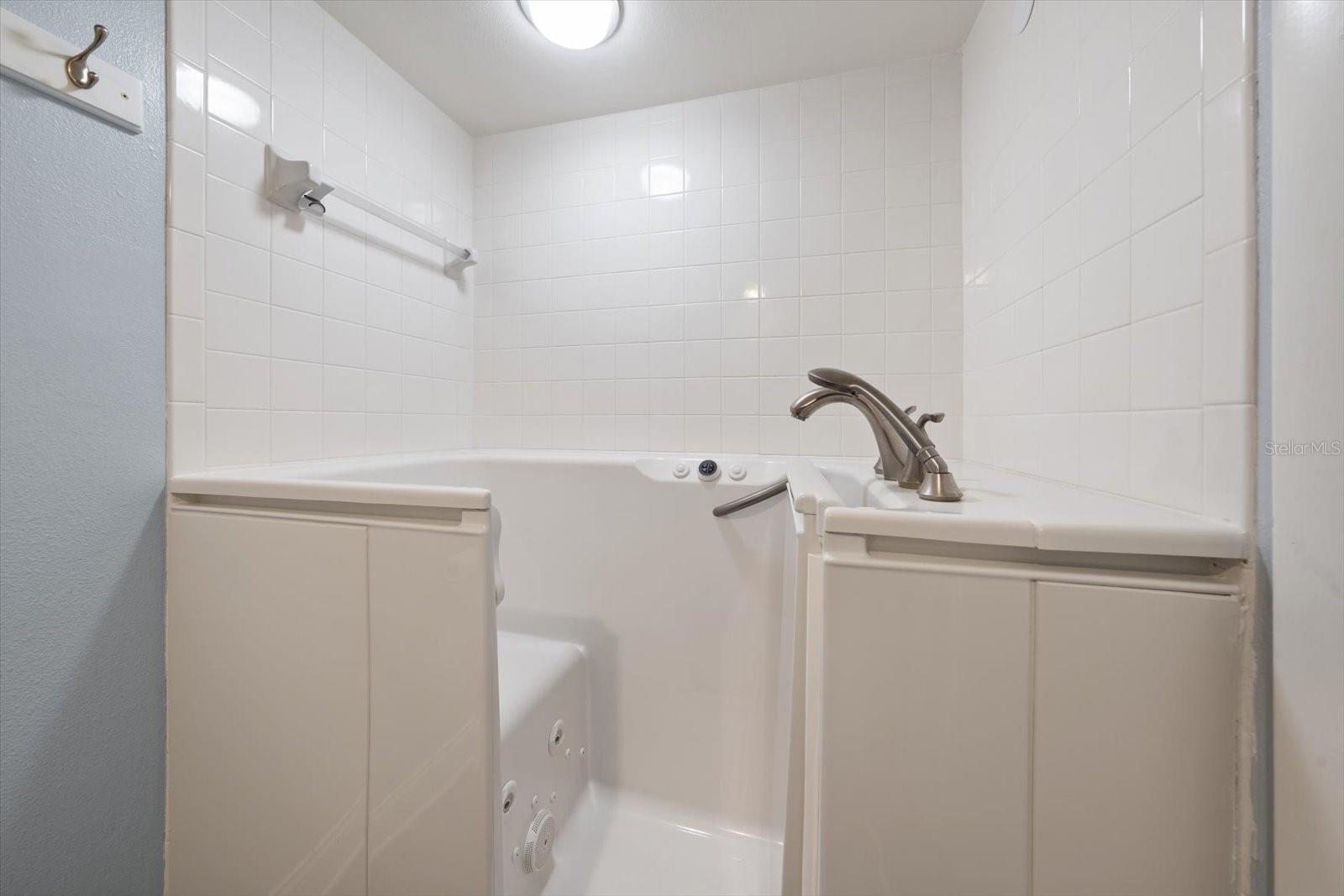 2700 Bayshore Blvd #11404 Property Photo 24