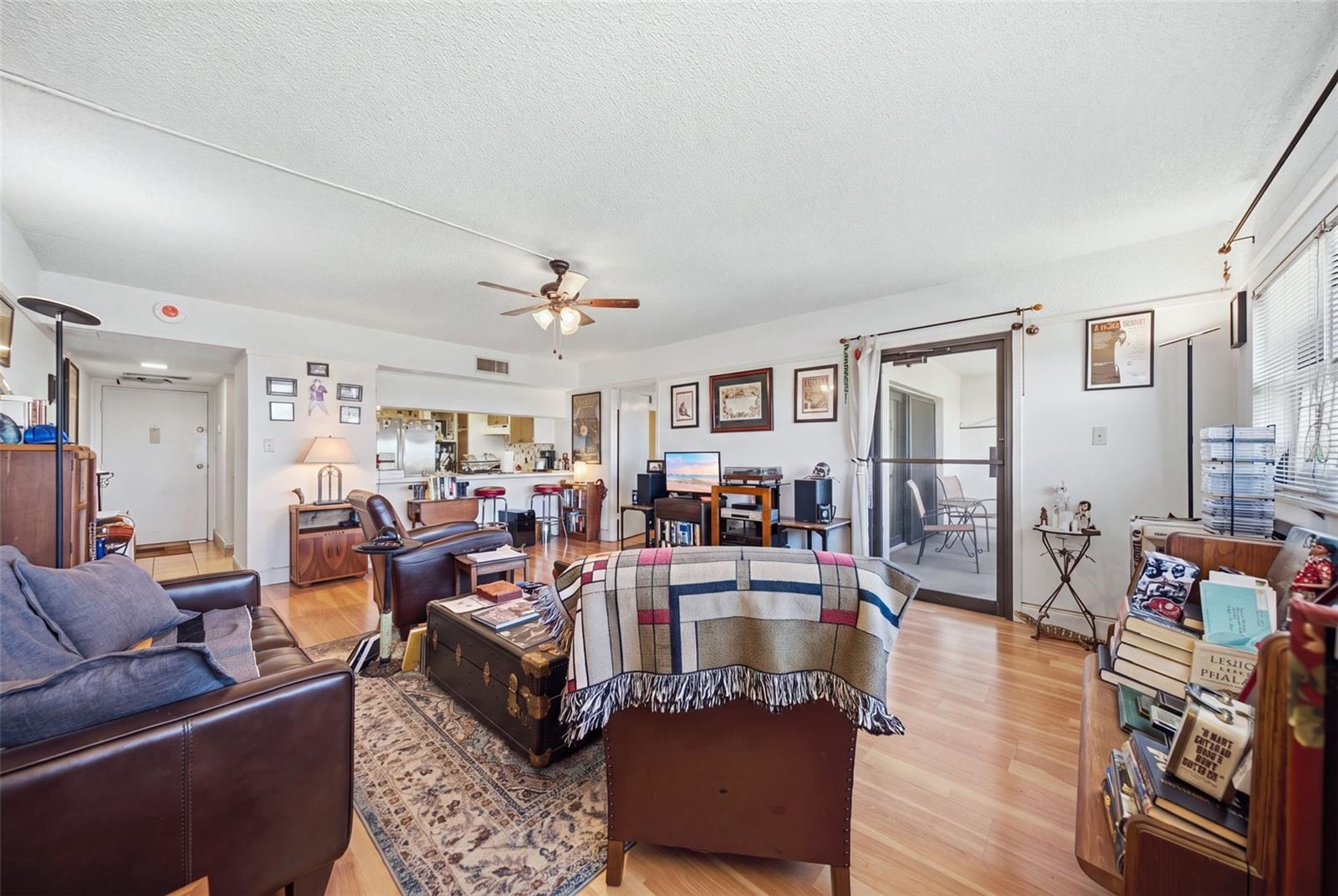 4141 Bayshore Blvd #905 Property Photo 3