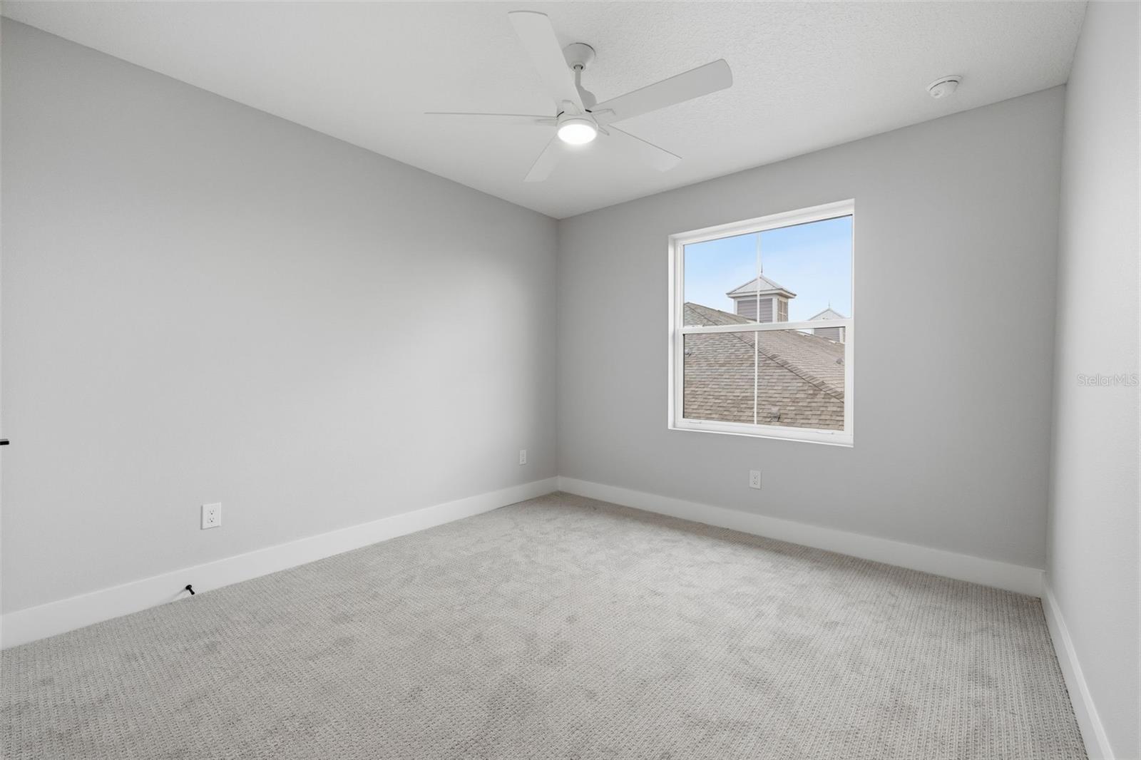 4208 W Carmen St #c Property Photo 25