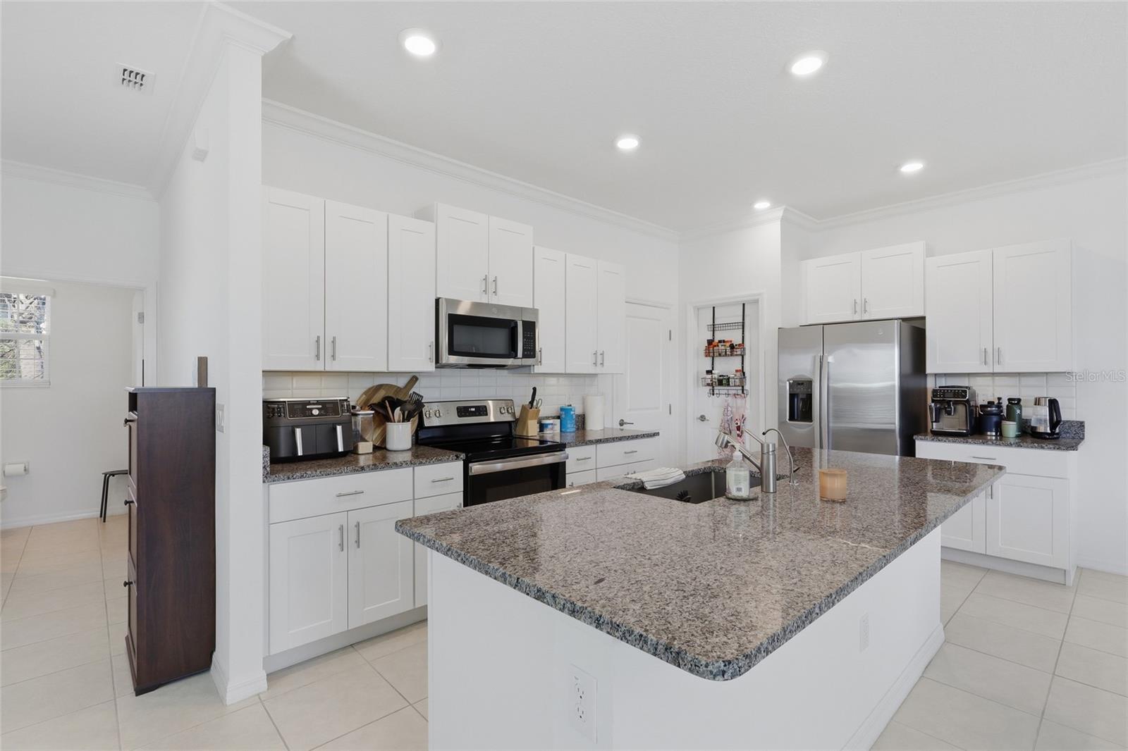 8874 Gallantree Pl Property Photo 24