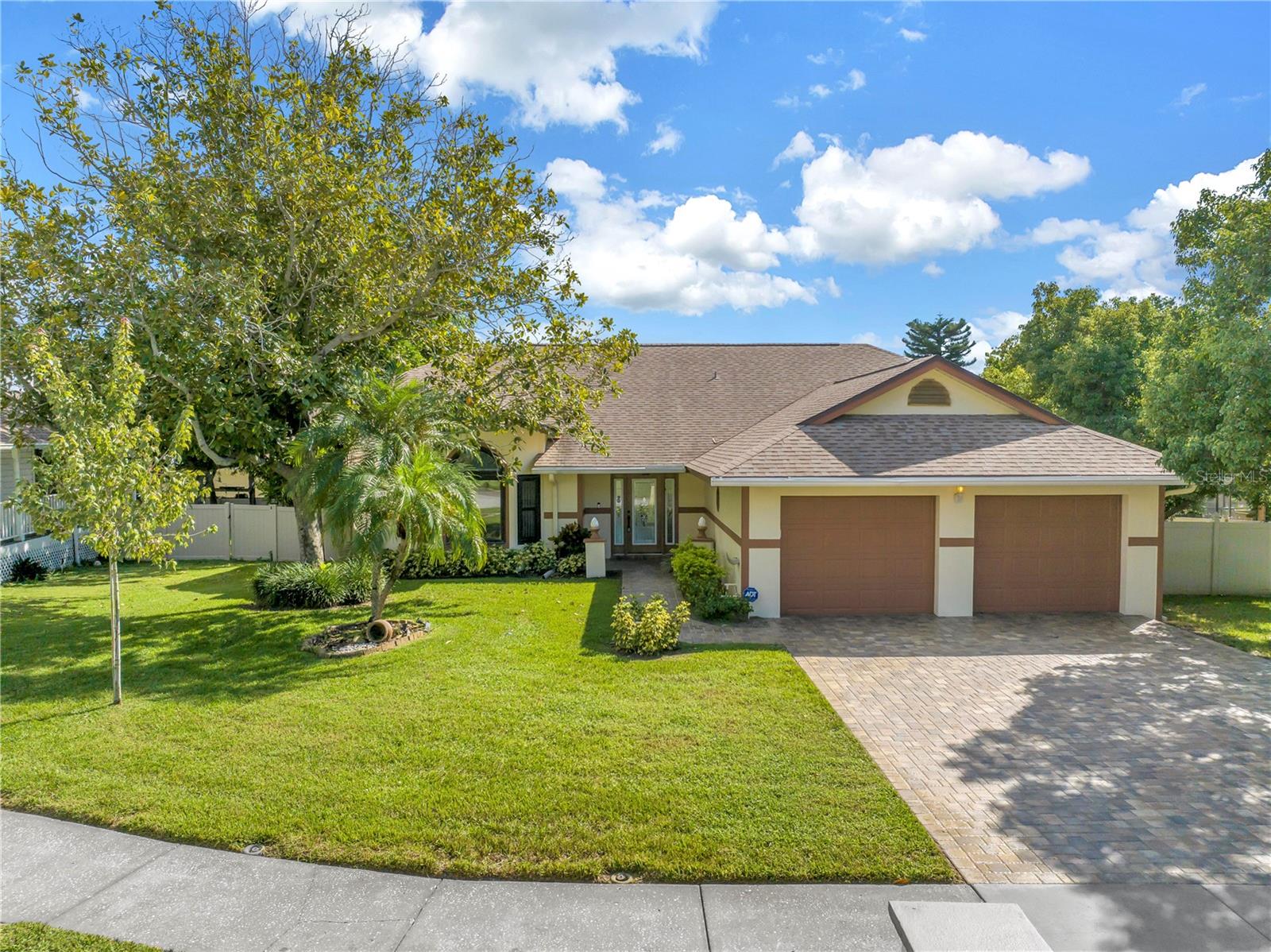 13000 FARMINGTON TRL Property Photo 1