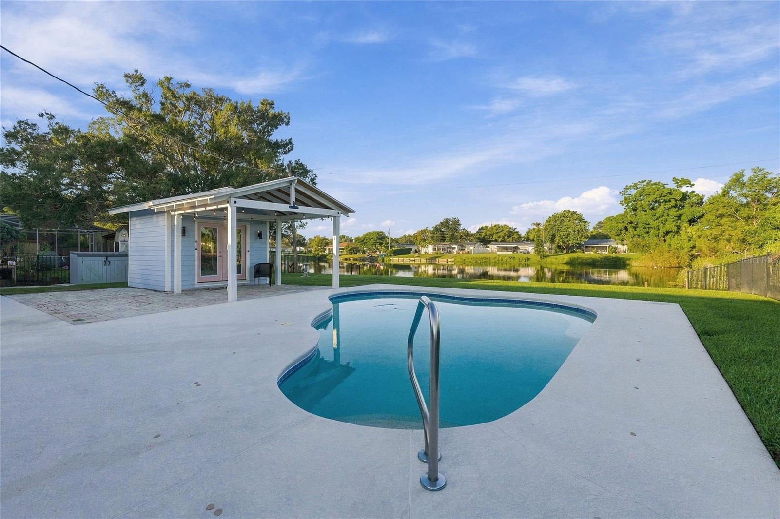 4822 60th Way N Property Photo 2