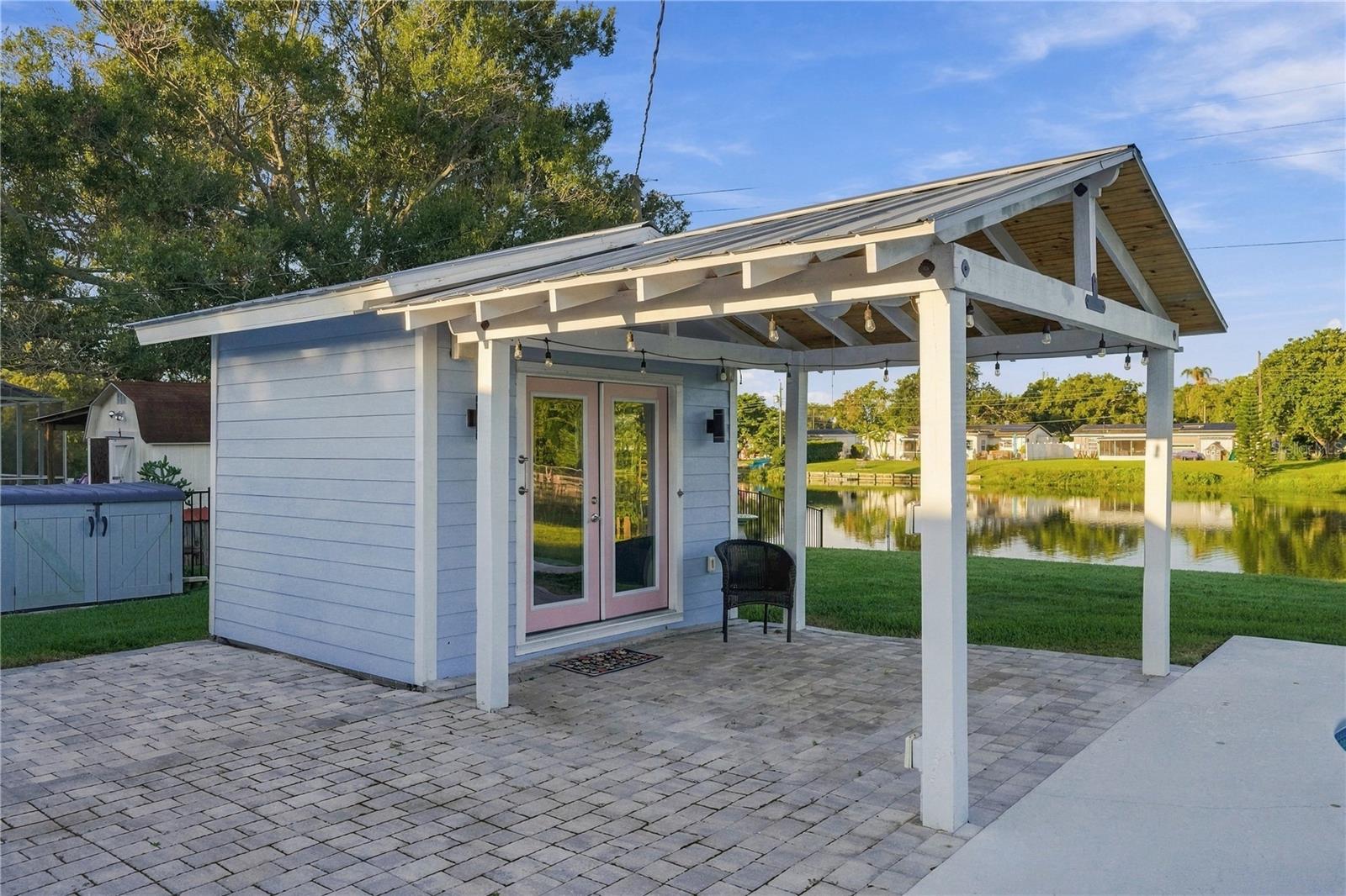 4822 60th Way N Property Photo 3