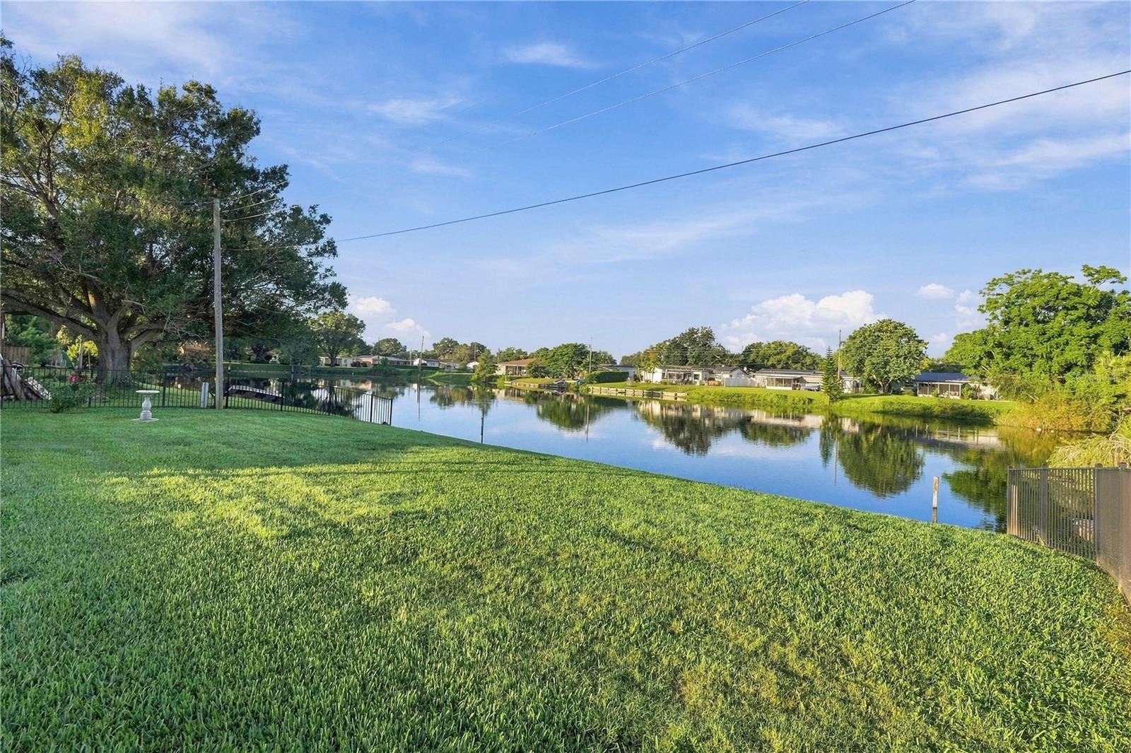 4822 60th Way N Property Photo 6