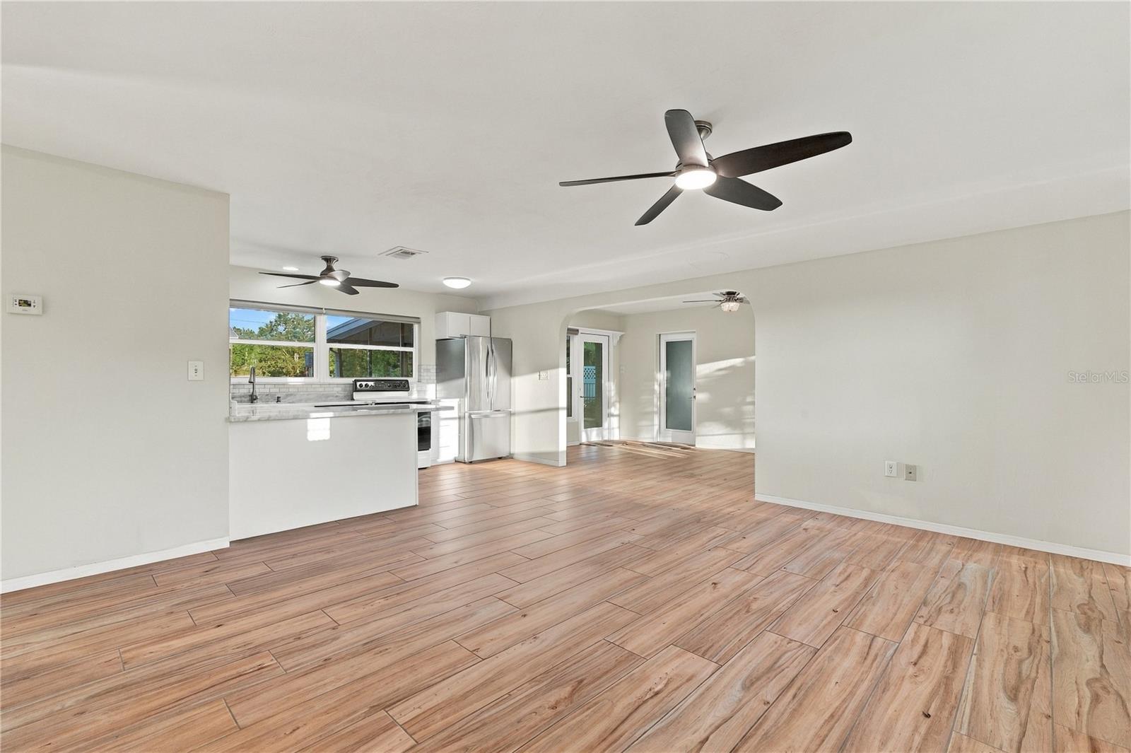 4822 60th Way N Property Photo 8