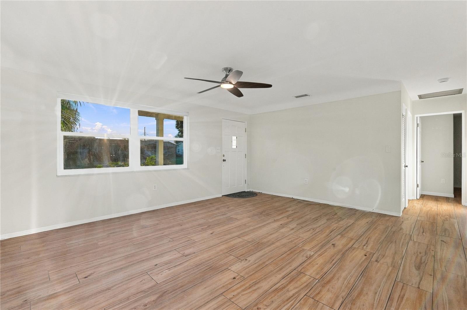 4822 60th Way N Property Photo 9