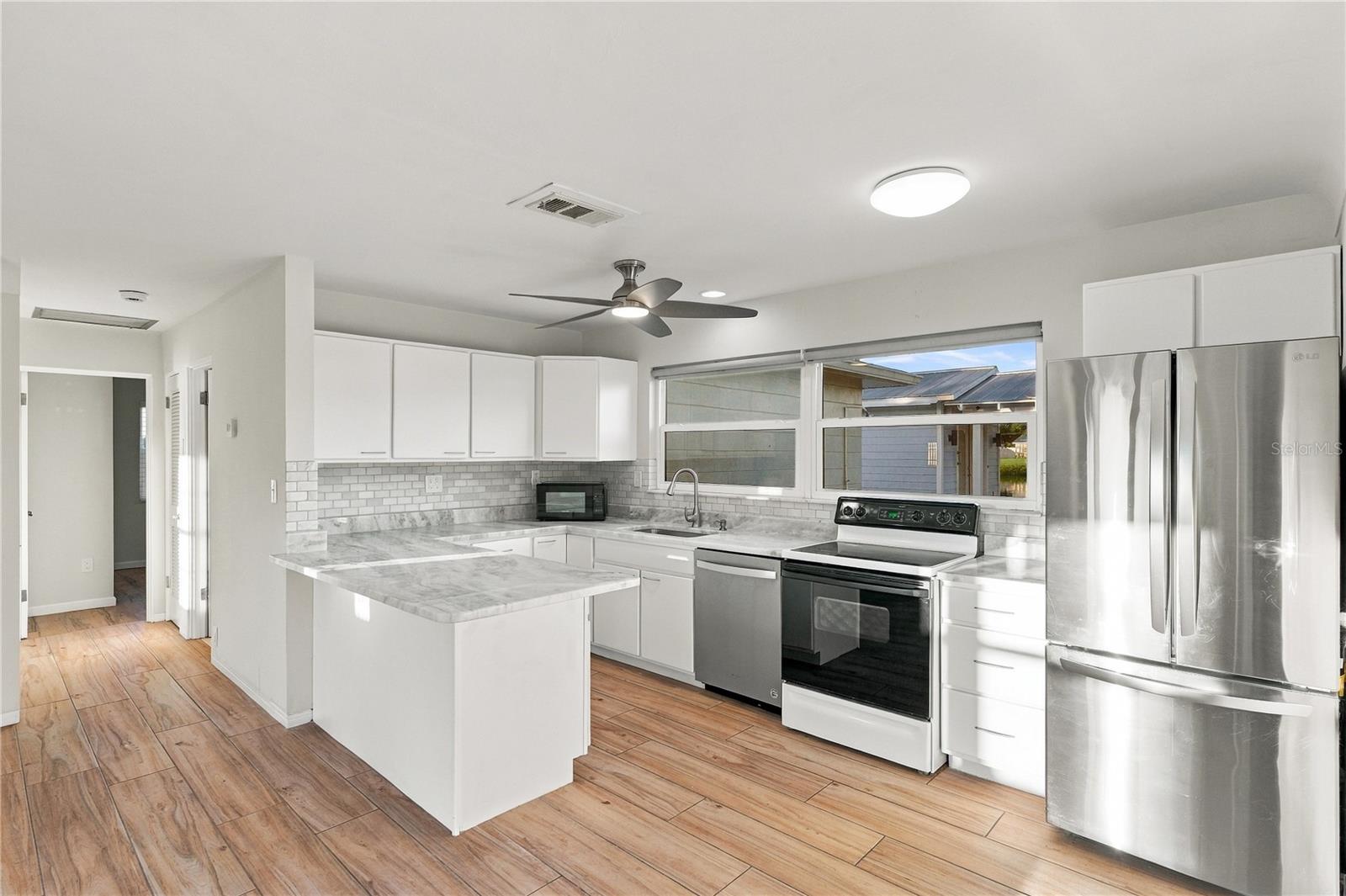 4822 60th Way N Property Photo 11