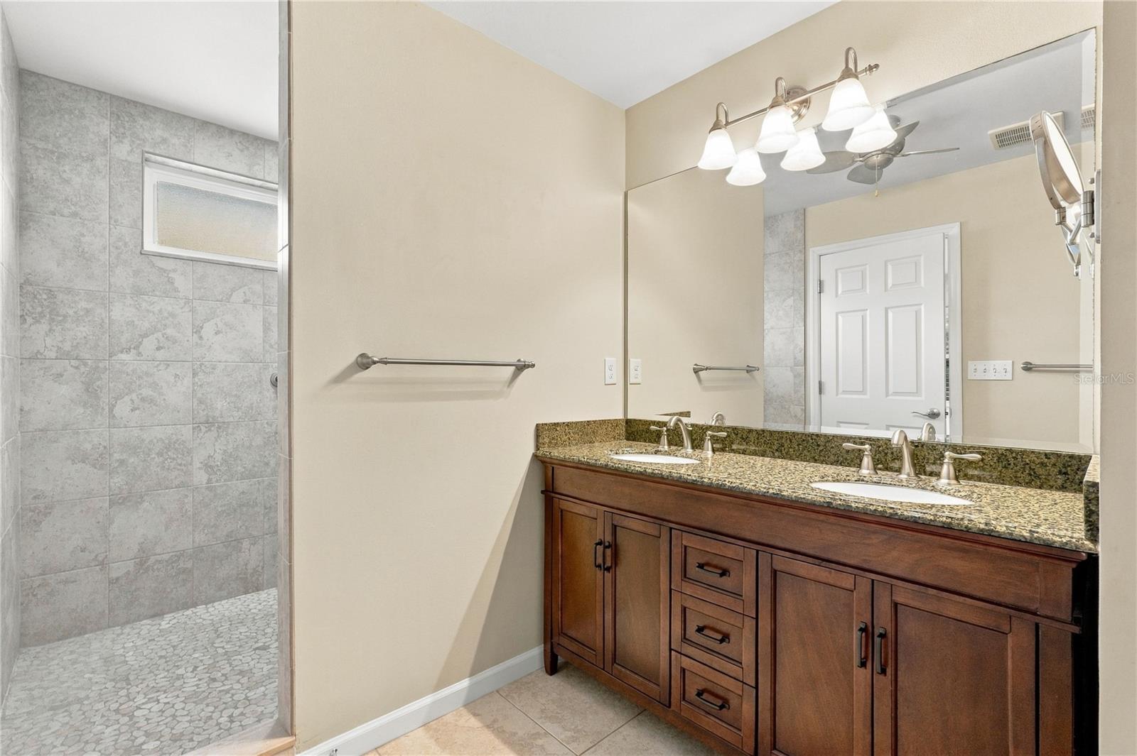 4822 60th Way N Property Photo 17