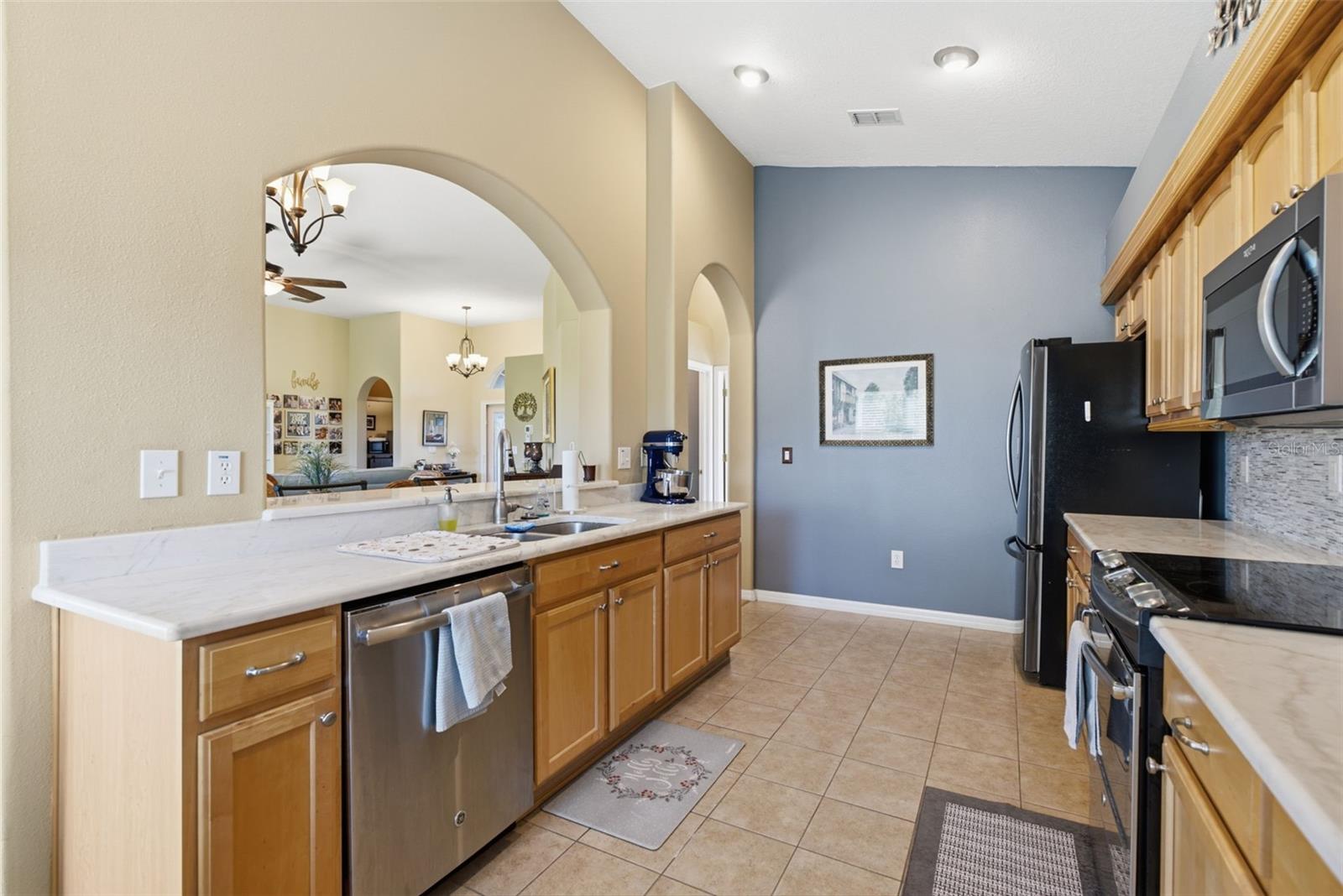 29336 Coharie Loop Property Photo 13