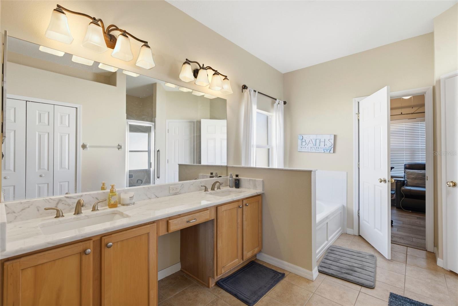 29336 Coharie Loop Property Photo 19