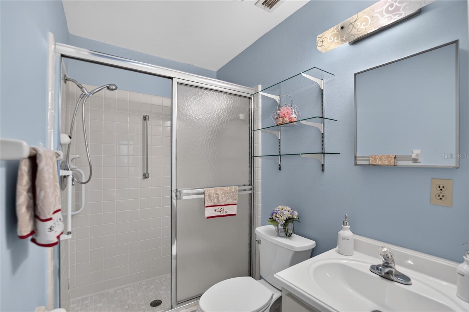 2017 Hullhouse Dr #351 Property Photo 6