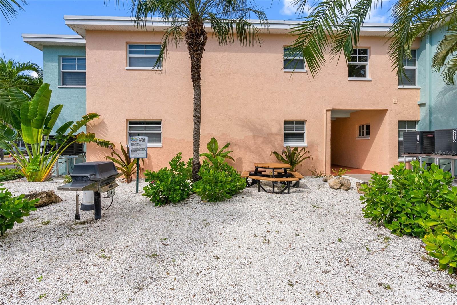 19417 Gulf Blvd #c105 Property Photo 30