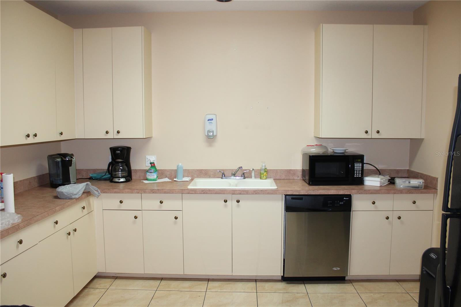 180 Alt 19 #a Property Photo 7