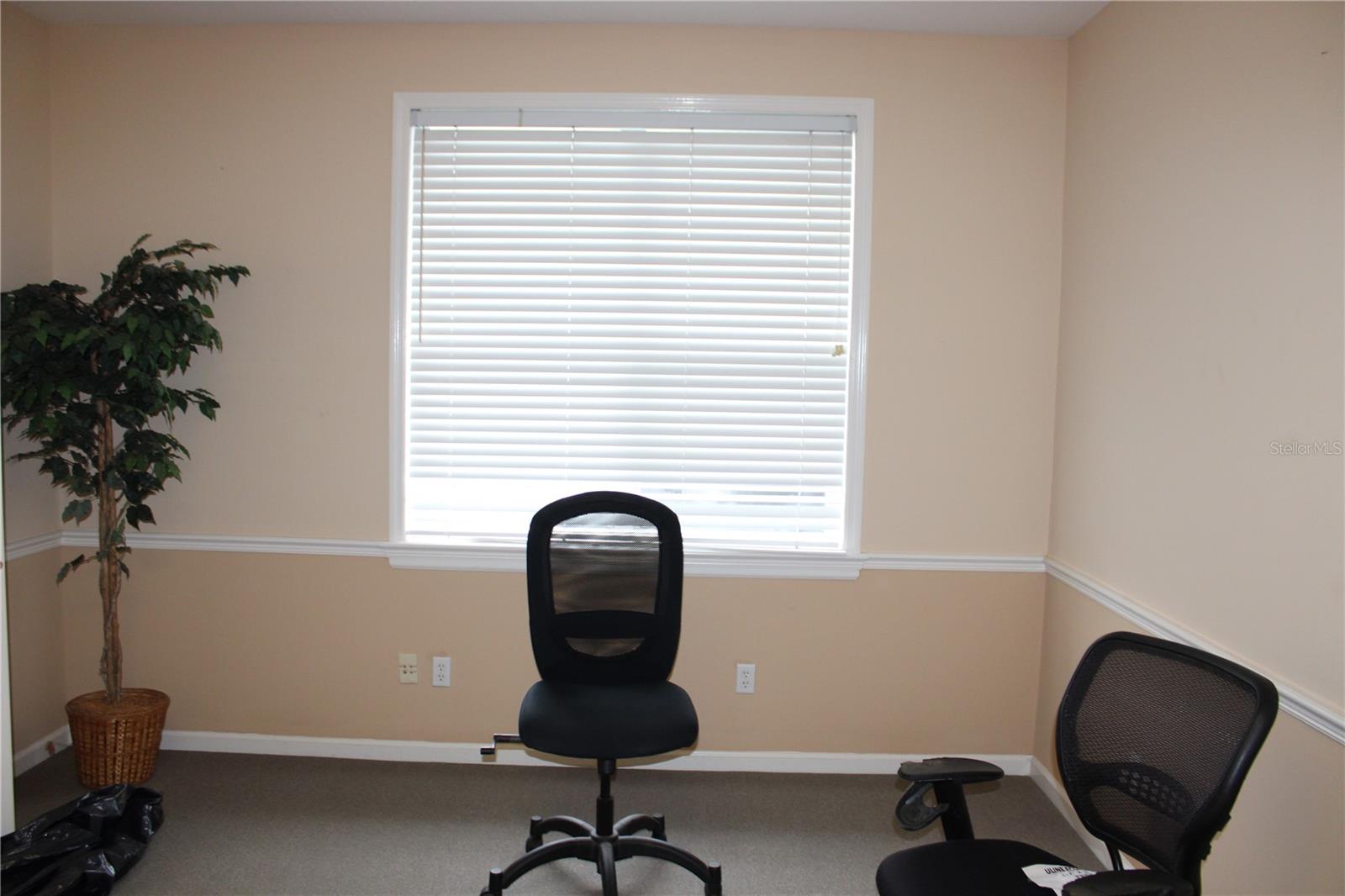 180 Alt 19 #a Property Photo 18