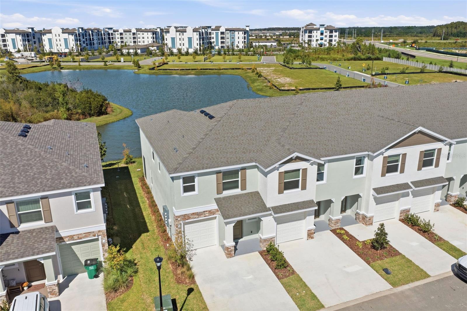 32583 MIDSUMMER NIGHT LN Property Photo 1