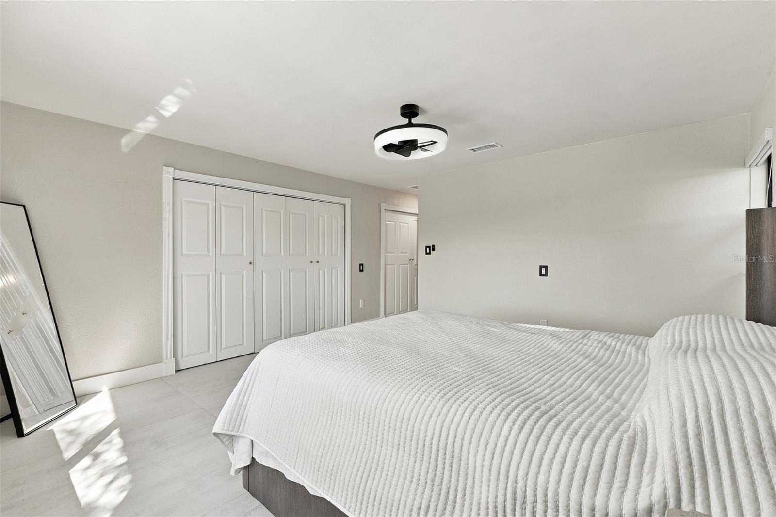 556 Johns Pass Ave Property Photo 32