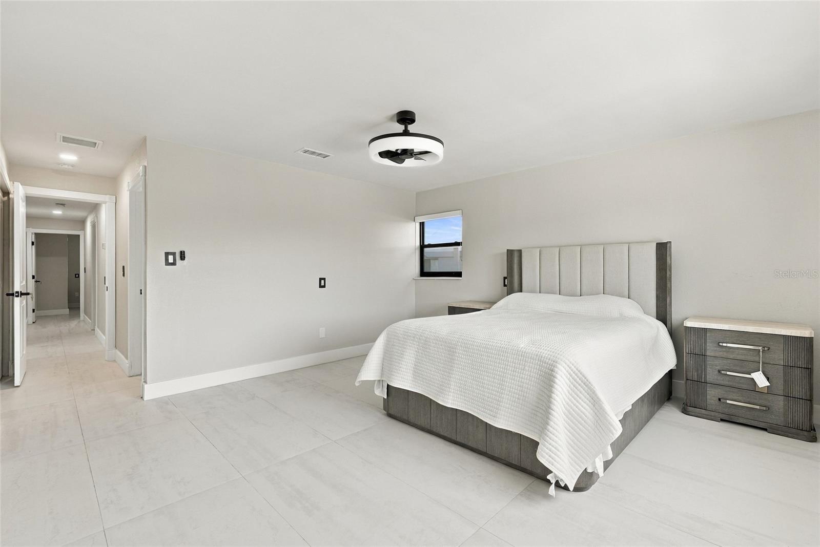 556 Johns Pass Ave Property Photo 33