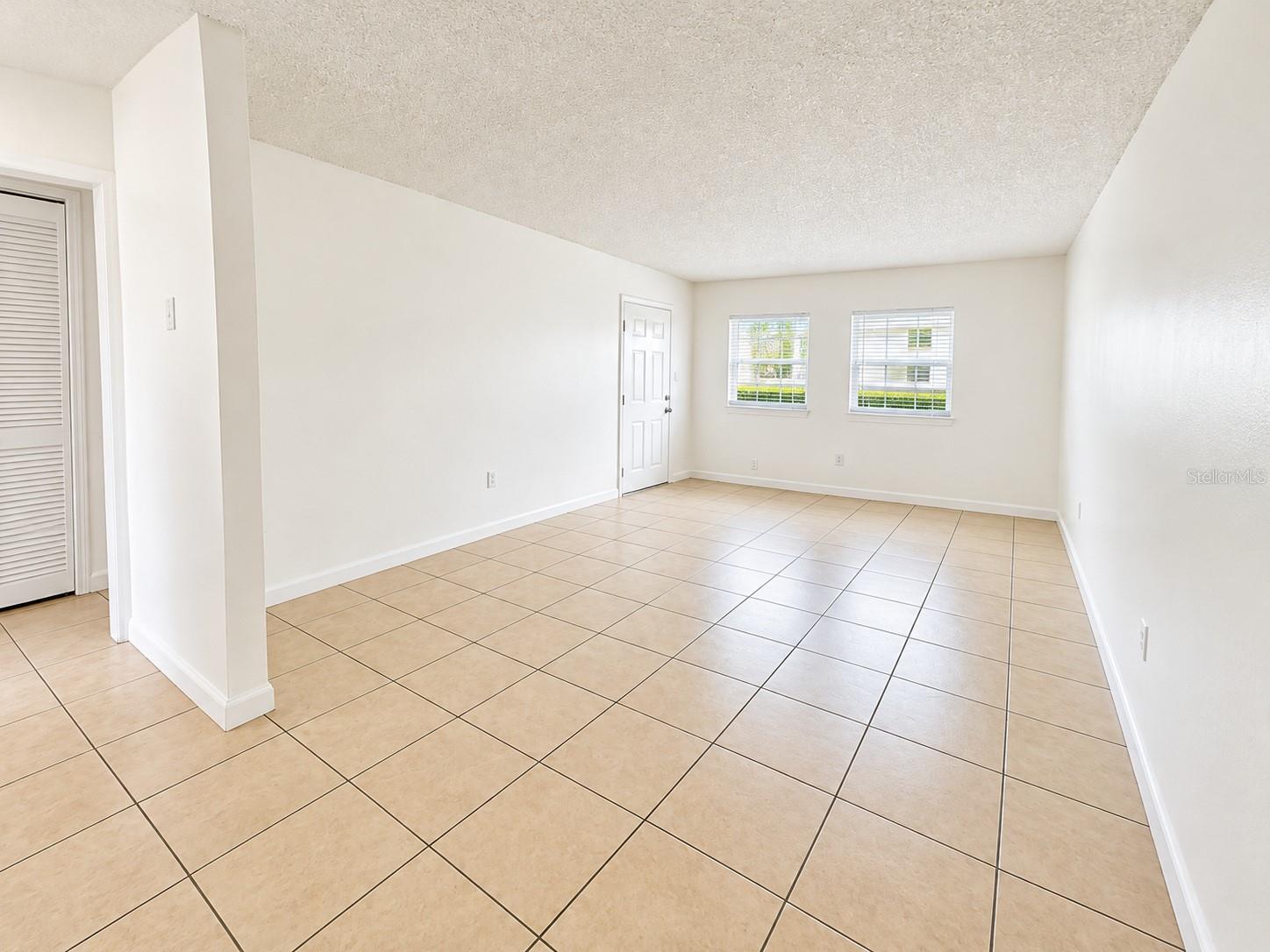 833 Sky Lake Cir #a Property Photo 7