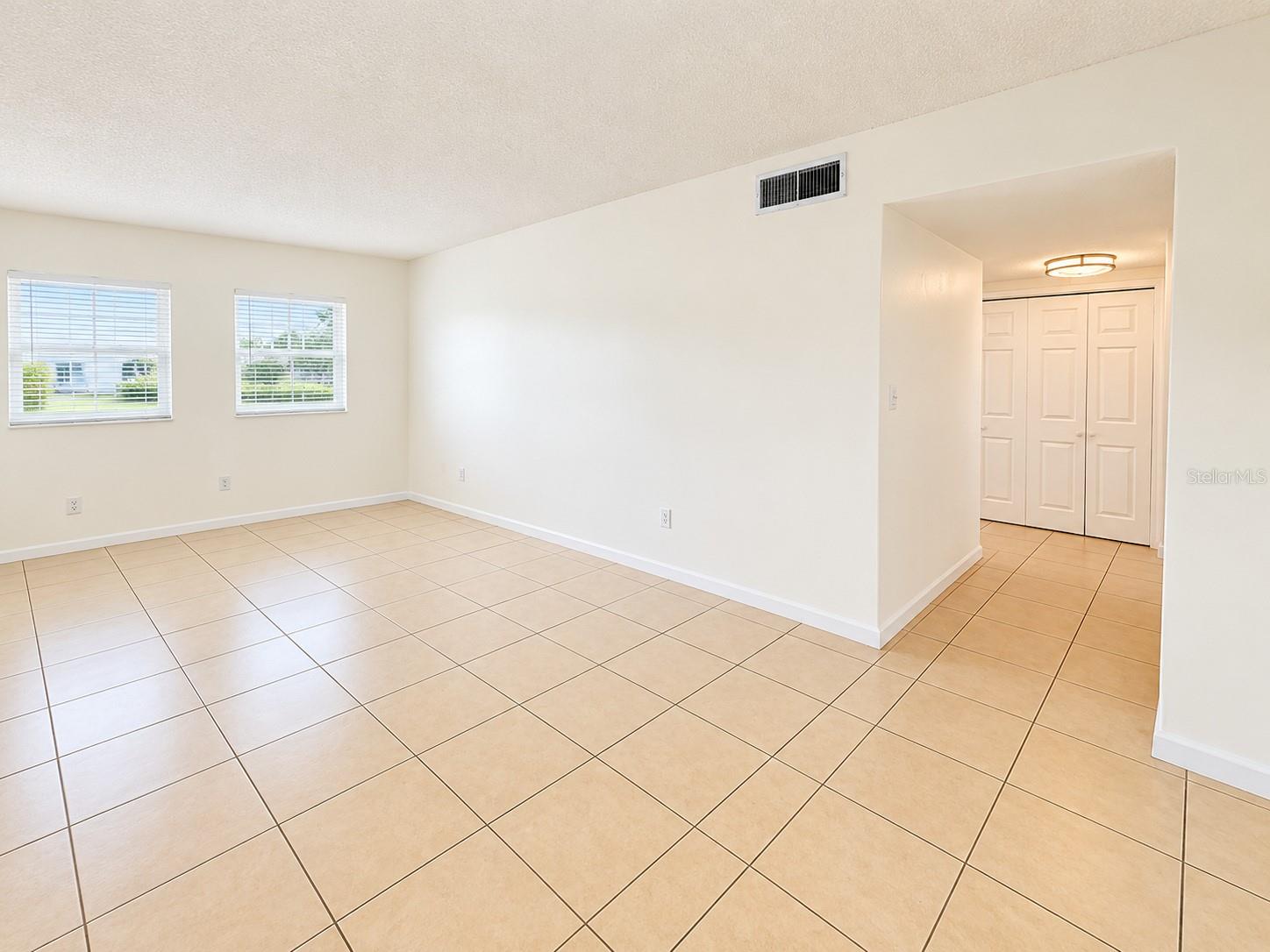 833 Sky Lake Cir #a Property Photo 8