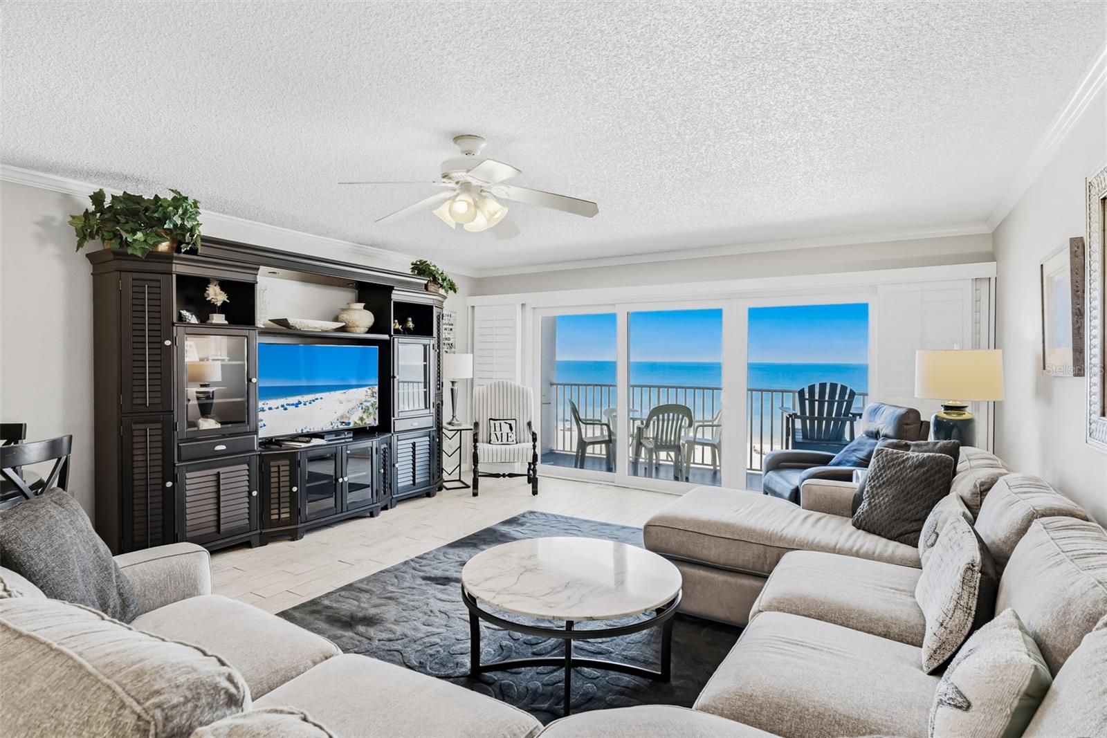 18500 Gulf Blvd #404 Property Photo 3