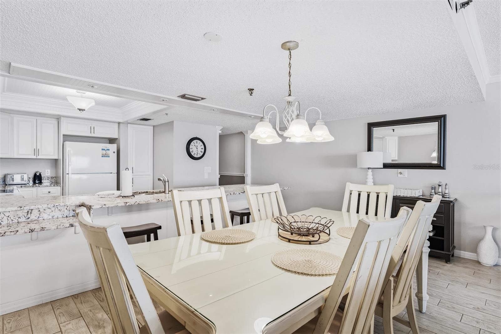 18500 Gulf Blvd #404 Property Photo 8