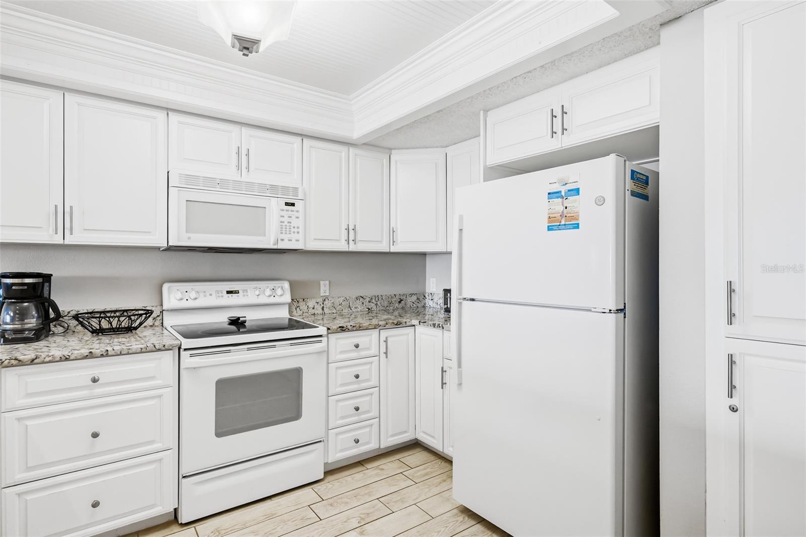 18500 Gulf Blvd #404 Property Photo 12