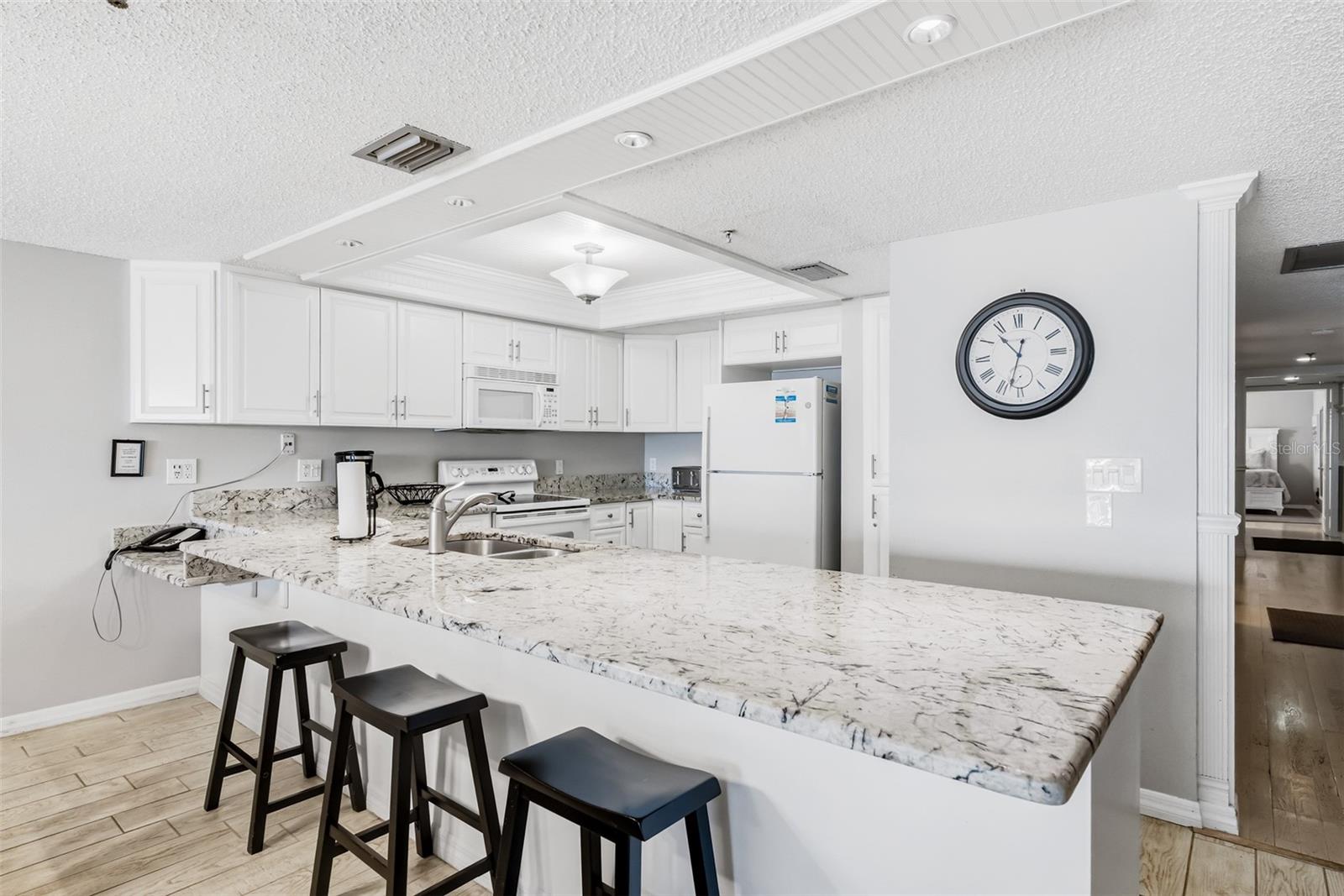 18500 Gulf Blvd #404 Property Photo 13