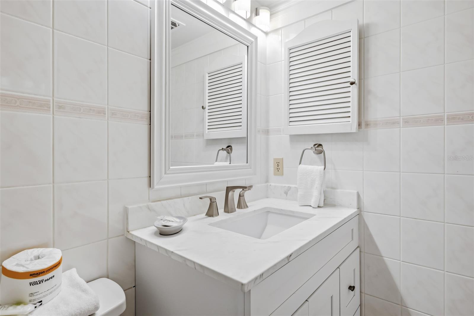 18500 Gulf Blvd #404 Property Photo 28
