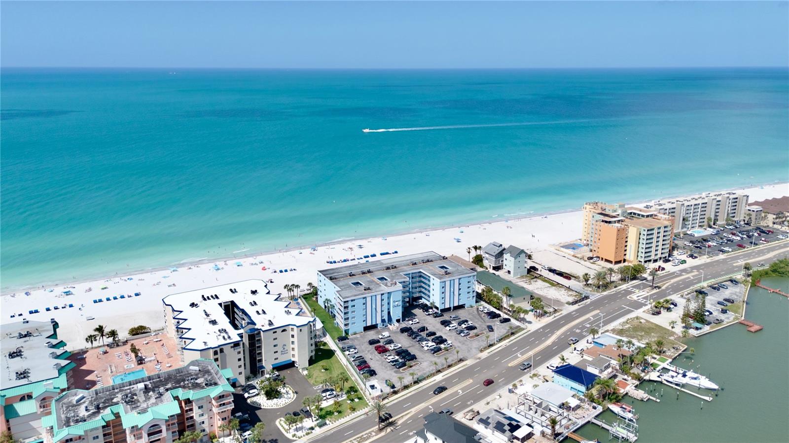 18500 Gulf Blvd #404 Property Photo 43