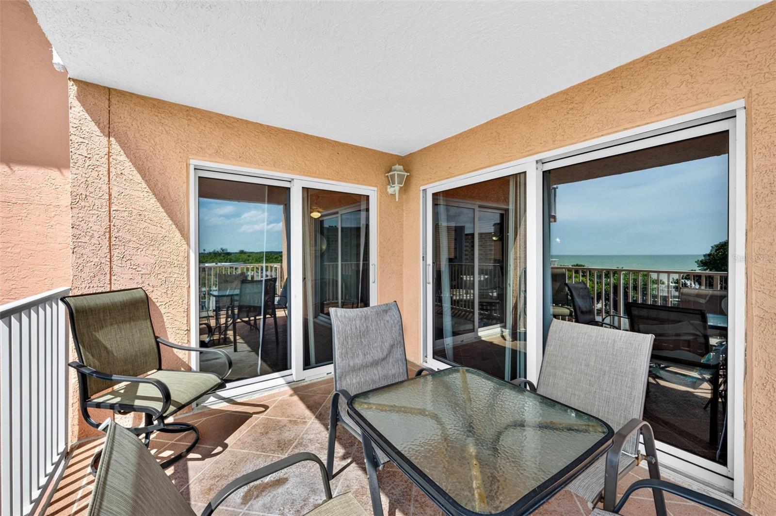 18400 Gulf Blvd #1403 Property Photo 45