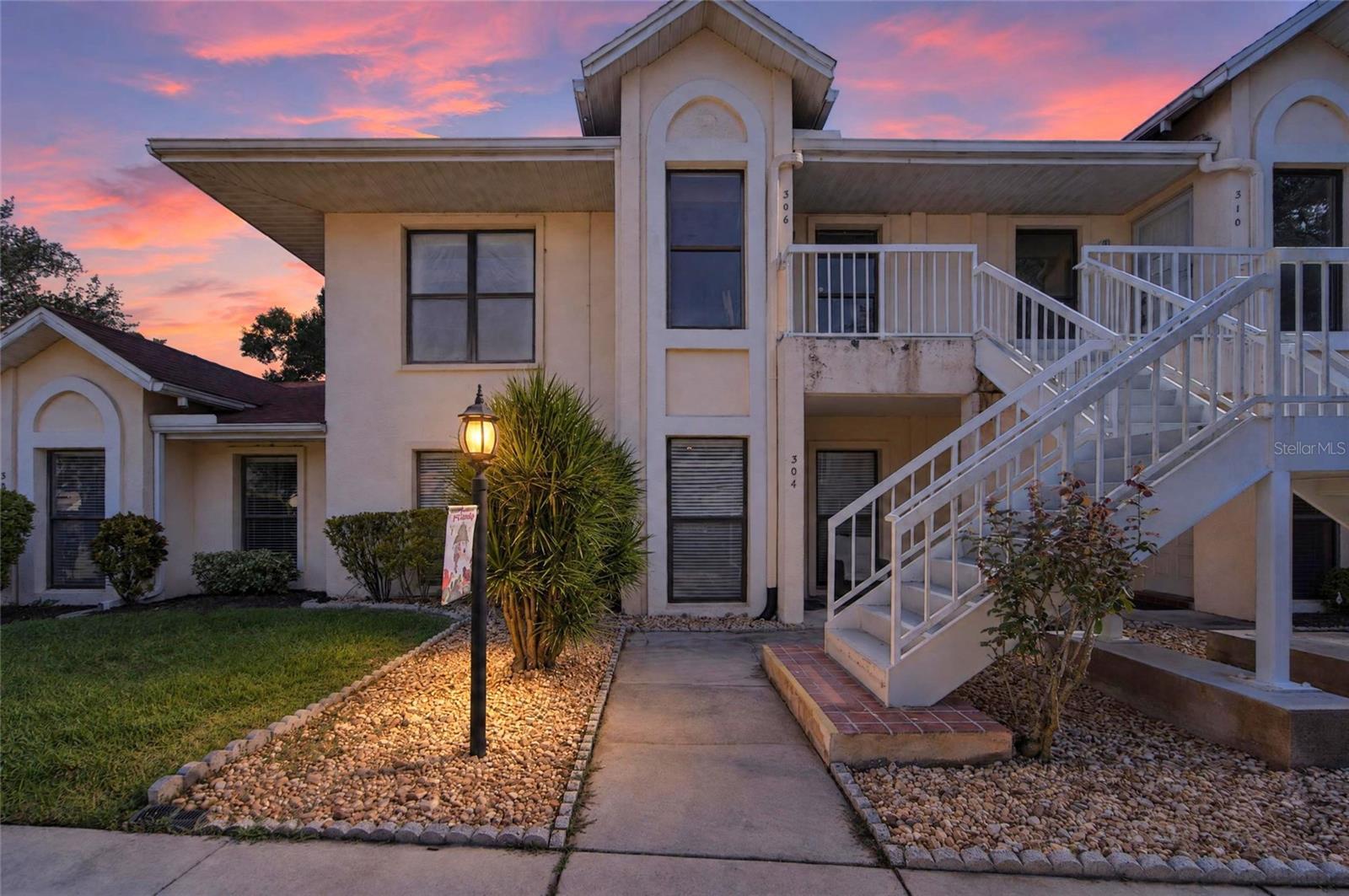 304 Knottwood Ct #304 Property Photo 1