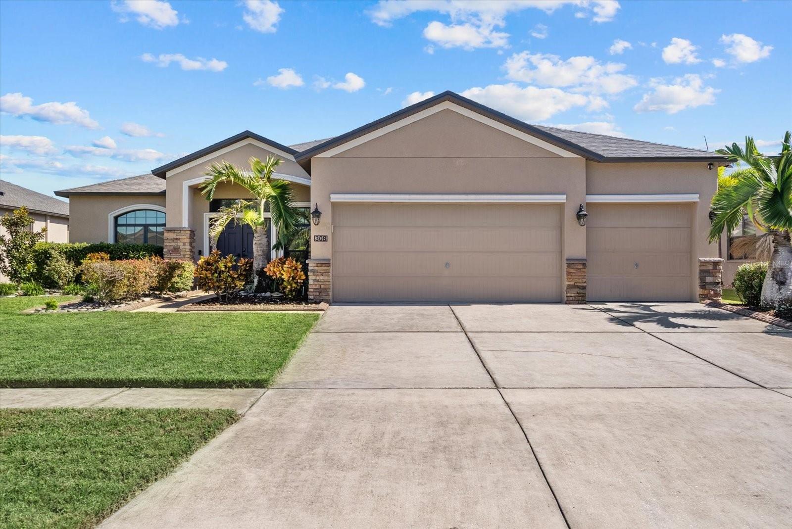 308 Star Shell Dr Property Photo 1