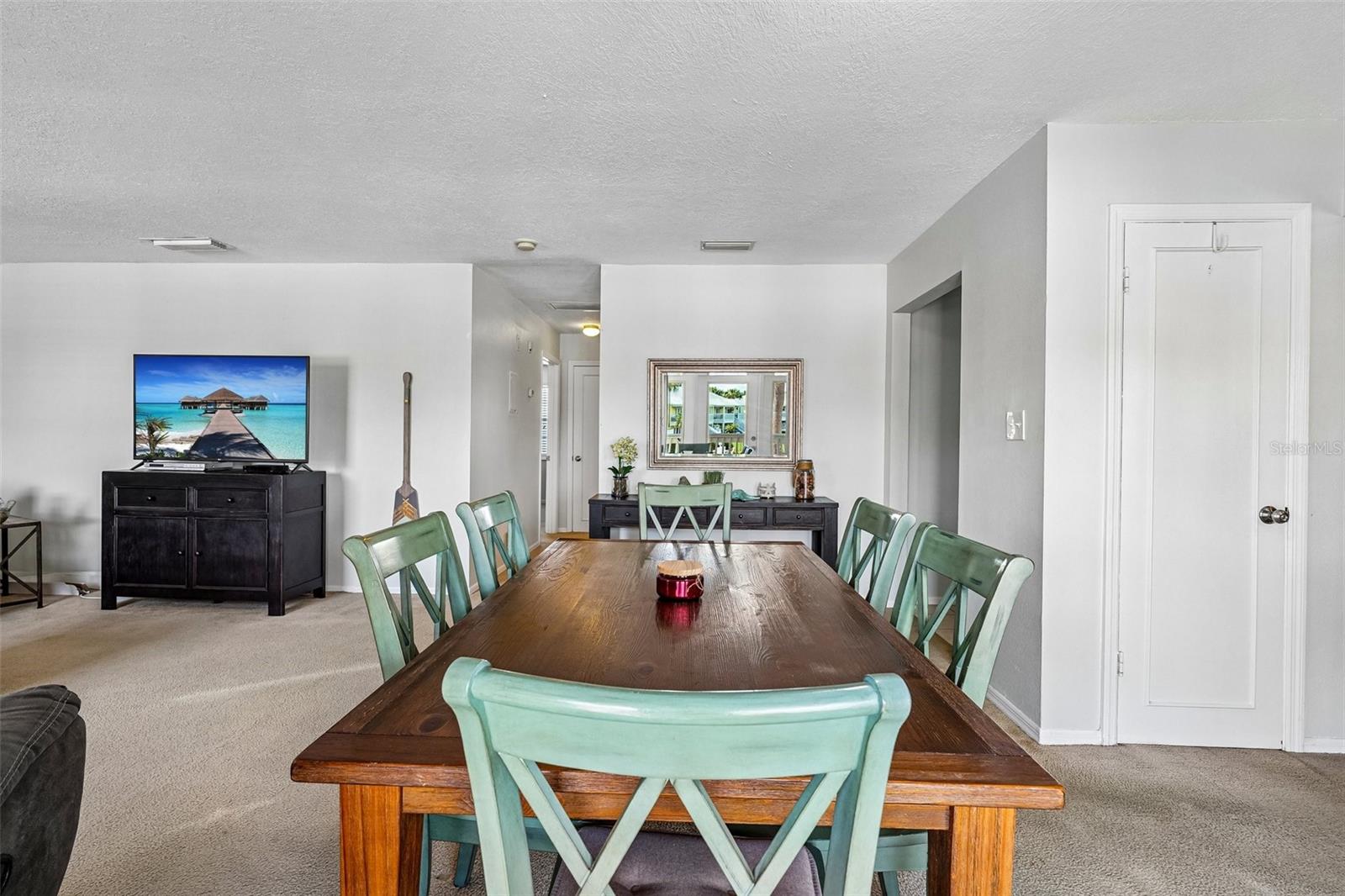 102 Pompano Dr Se #d Property Photo 14