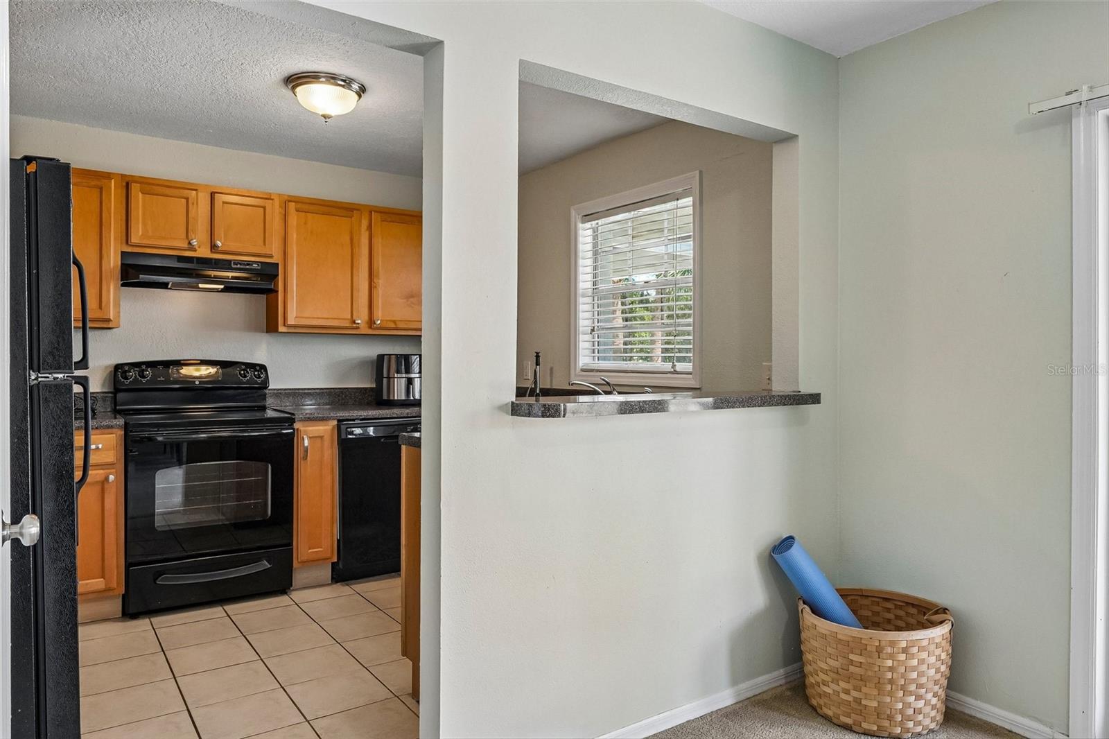 102 Pompano Dr Se #d Property Photo 22