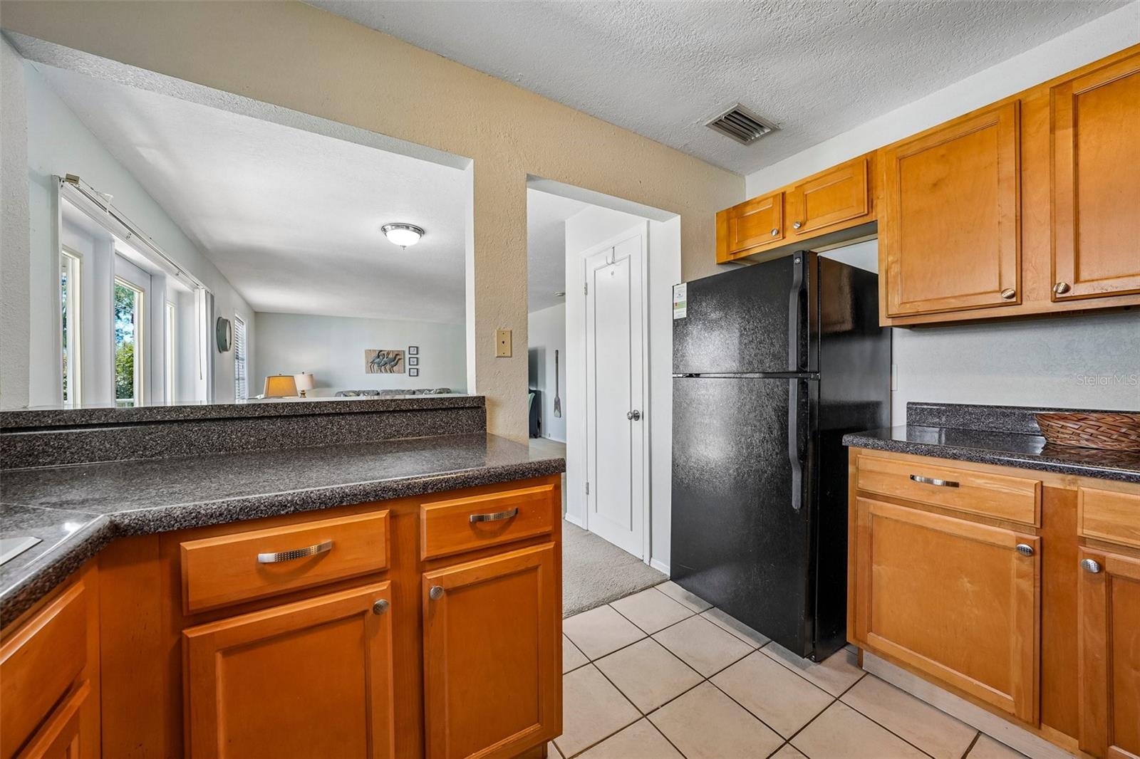 102 Pompano Dr Se #d Property Photo 28