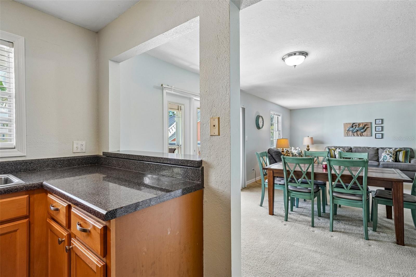 102 Pompano Dr Se #d Property Photo 31
