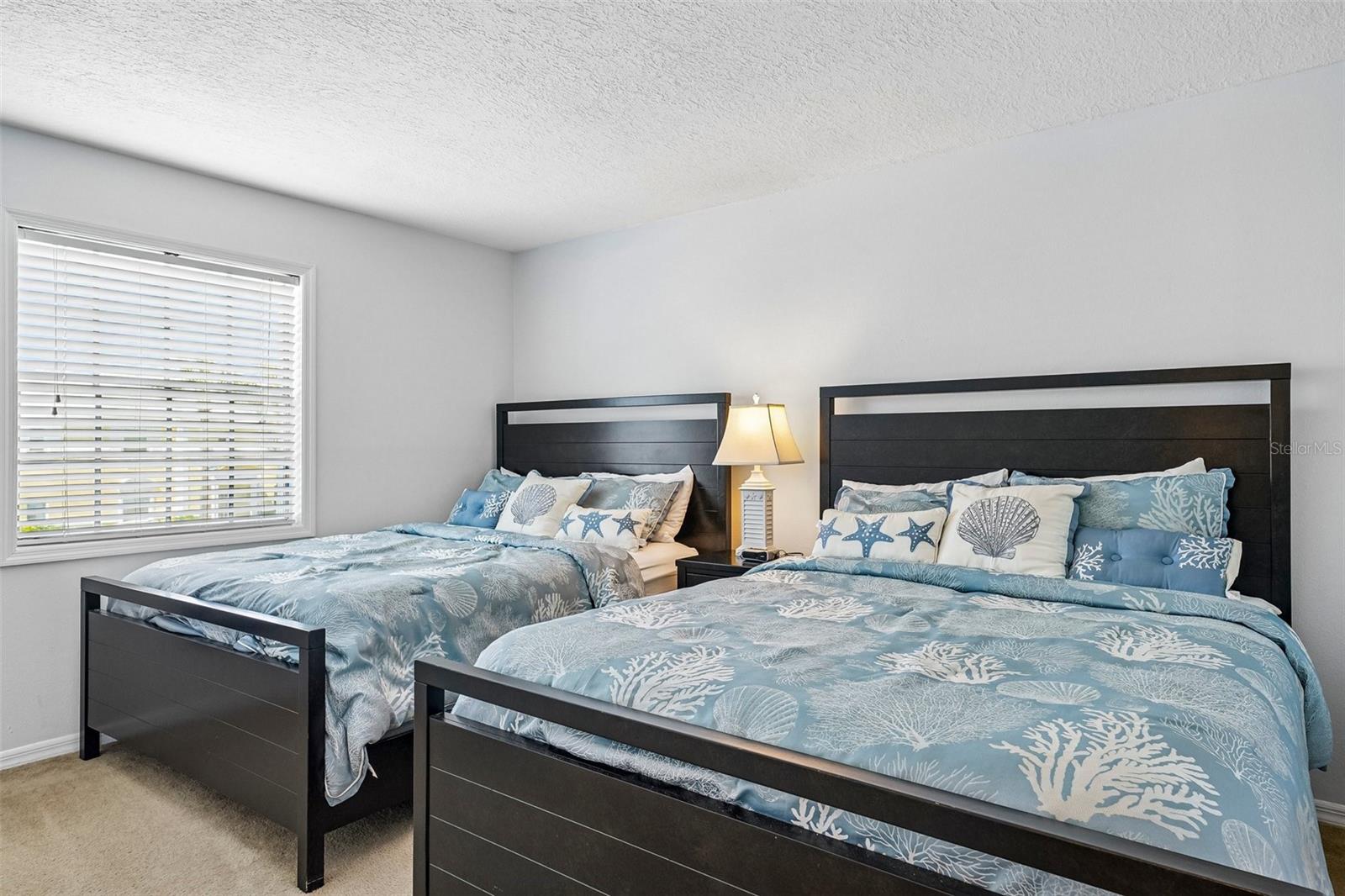 102 Pompano Dr Se #d Property Photo 32
