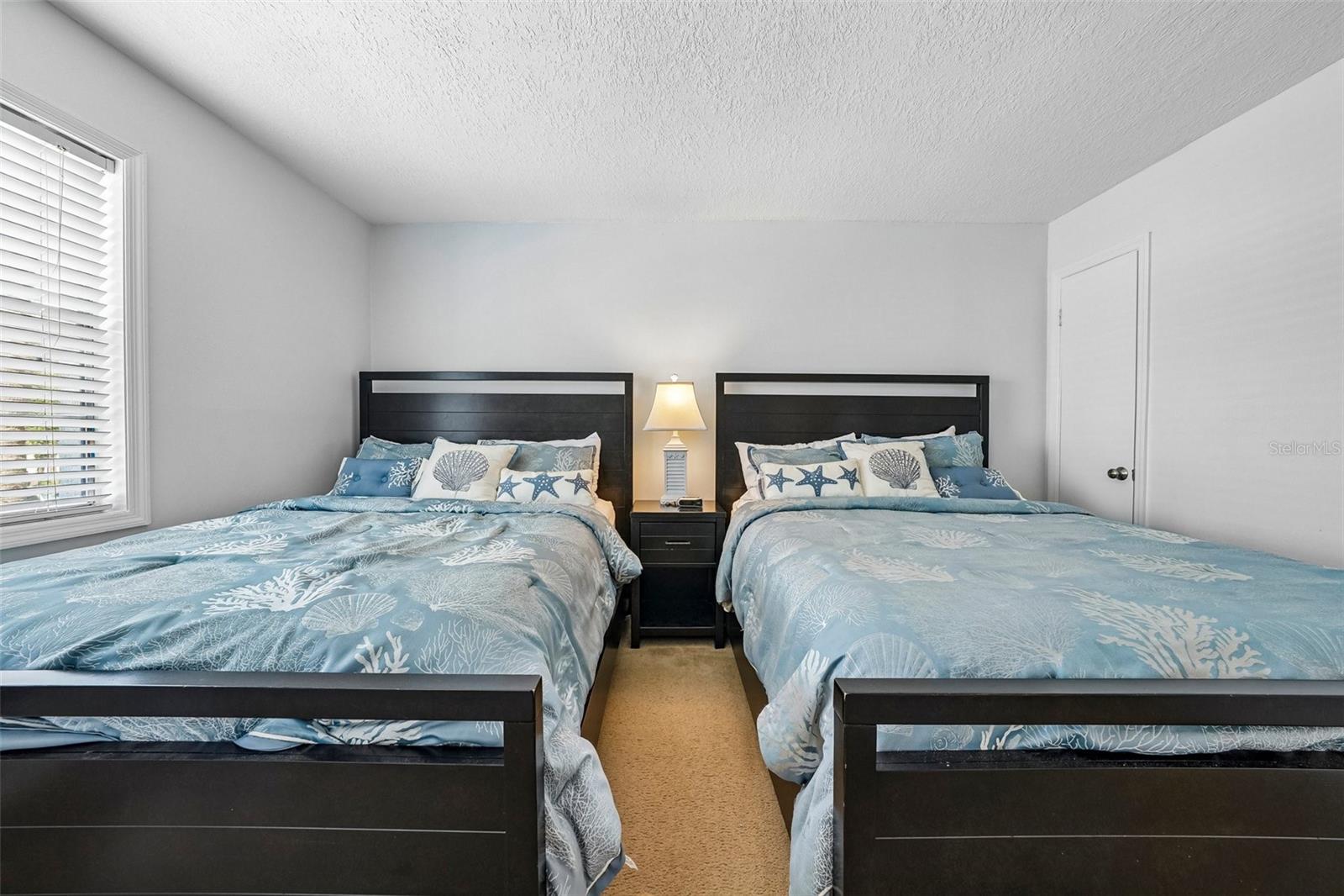 102 Pompano Dr Se #d Property Photo 35