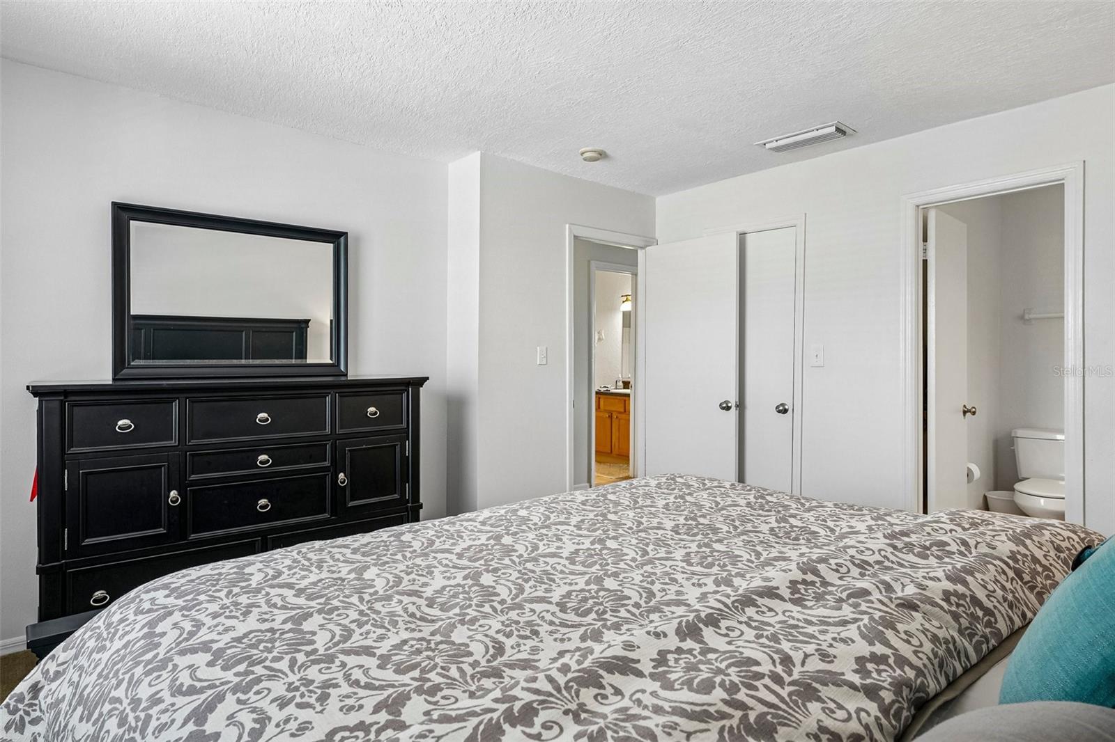 102 Pompano Dr Se #d Property Photo 38