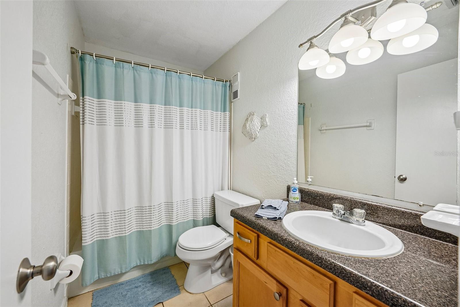 102 Pompano Dr Se #d Property Photo 39