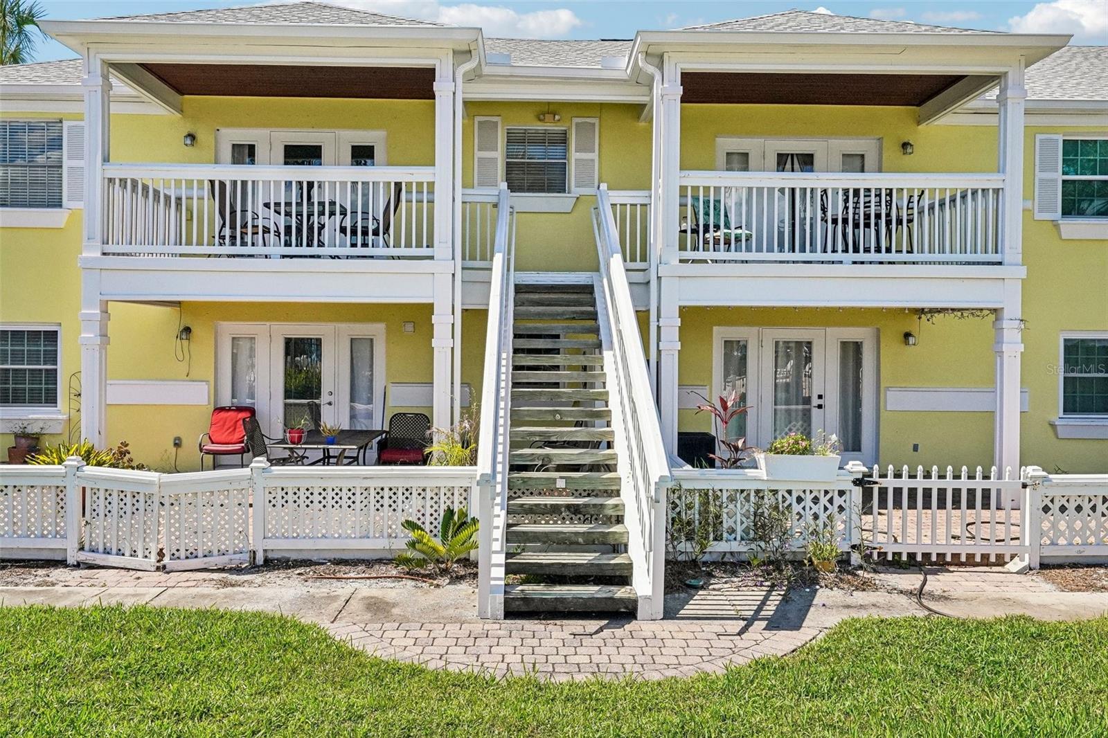102 Pompano Dr Se #d Property Photo 46