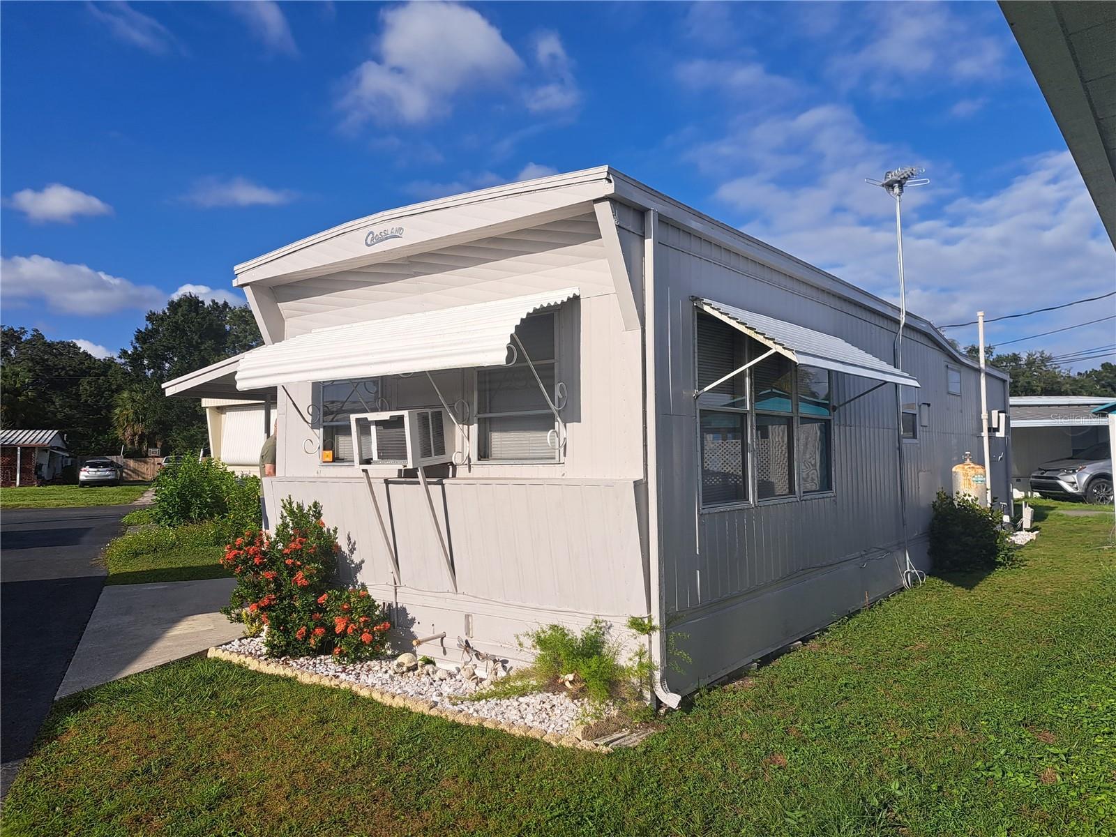 3701 14 St W #lot #17 Property Photo 4