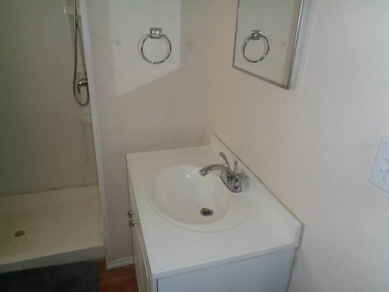 3701 14 St W #lot #17 Property Photo 23