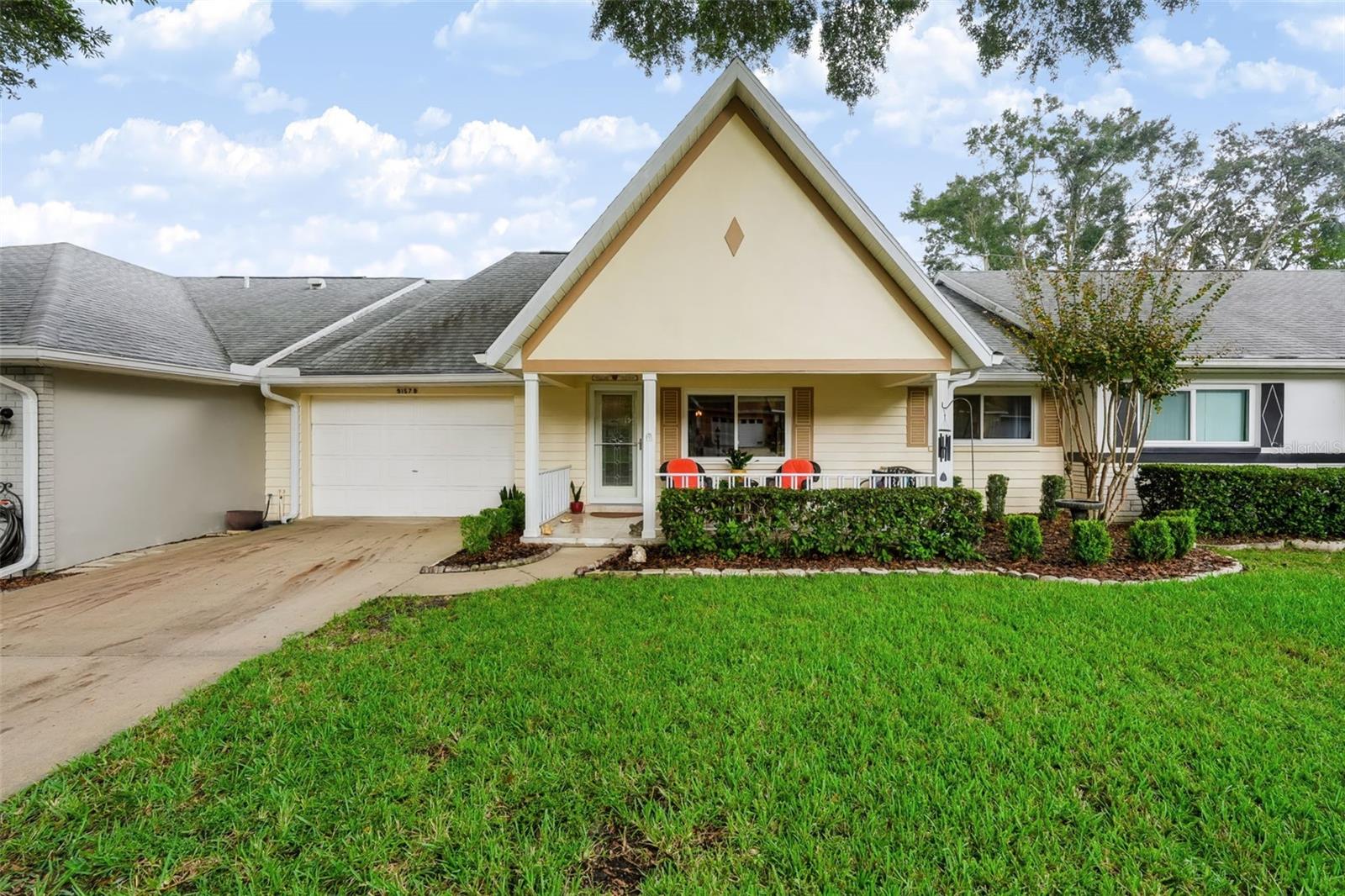 9157 SW 82ND TER #B Property Photo 1