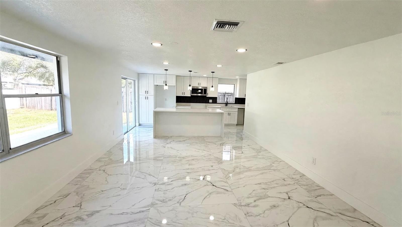 6807 White Cliffs Way Property Photo 3