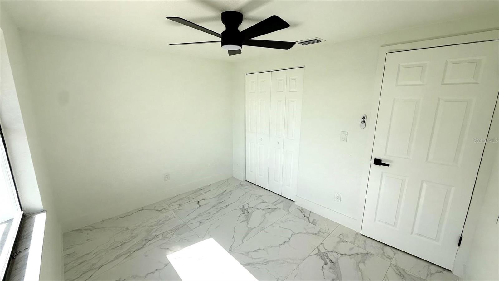 6807 White Cliffs Way Property Photo 7
